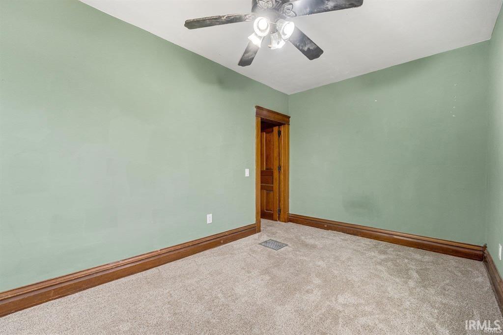 Photo 11 of 301 E MITCHELL Street