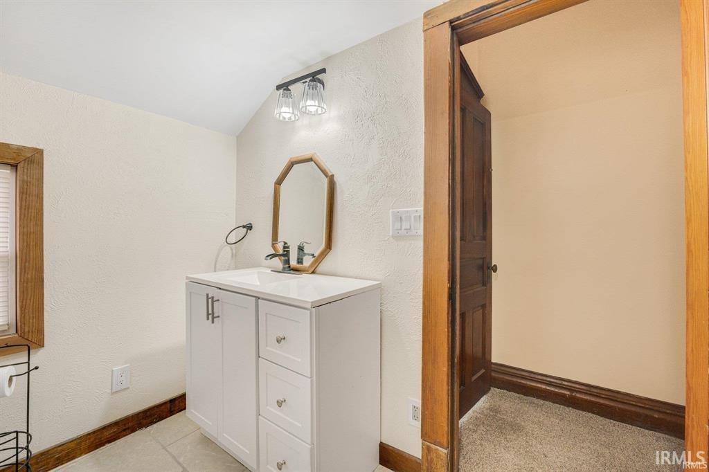 Photo 24 of 301 E MITCHELL Street