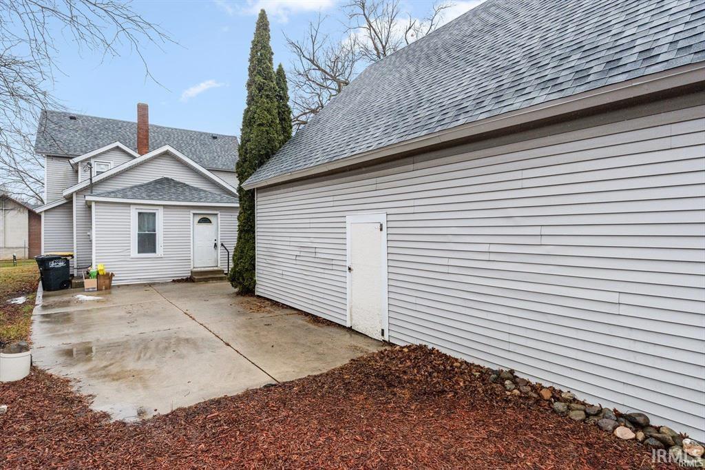 Photo 29 of 301 E MITCHELL Street