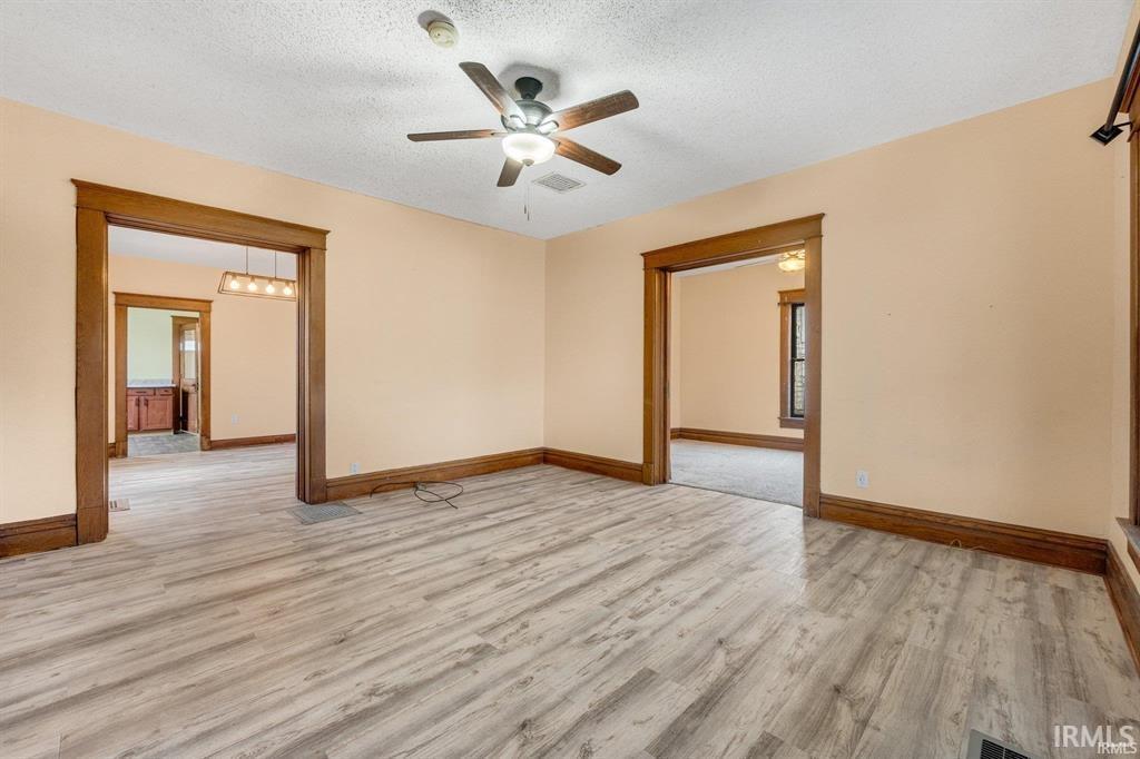 Photo 3 of 301 E MITCHELL Street