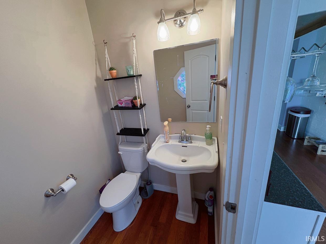 Photo 12 of 318 N Cornell Circle