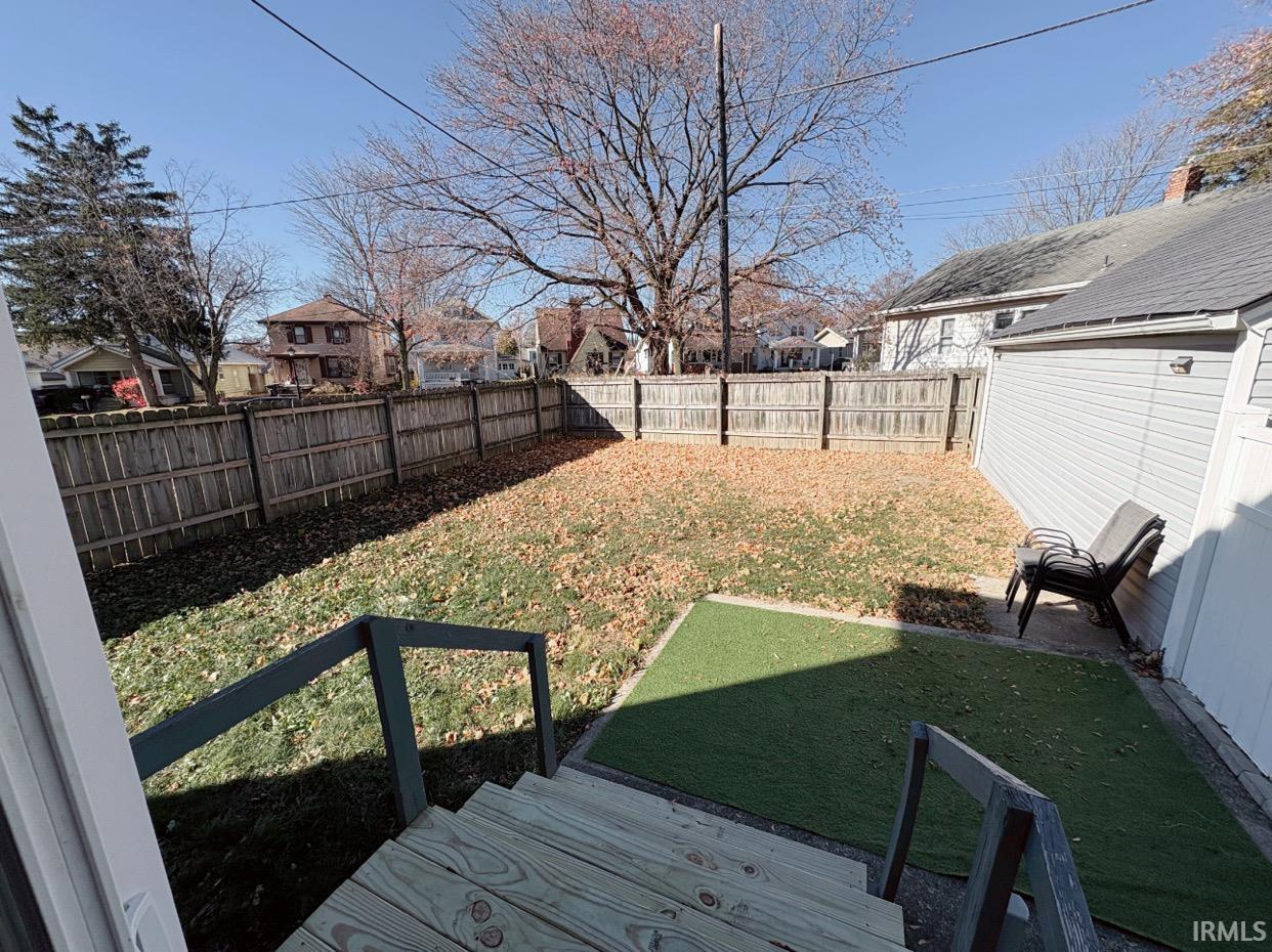 Photo 29 of 318 N Cornell Circle