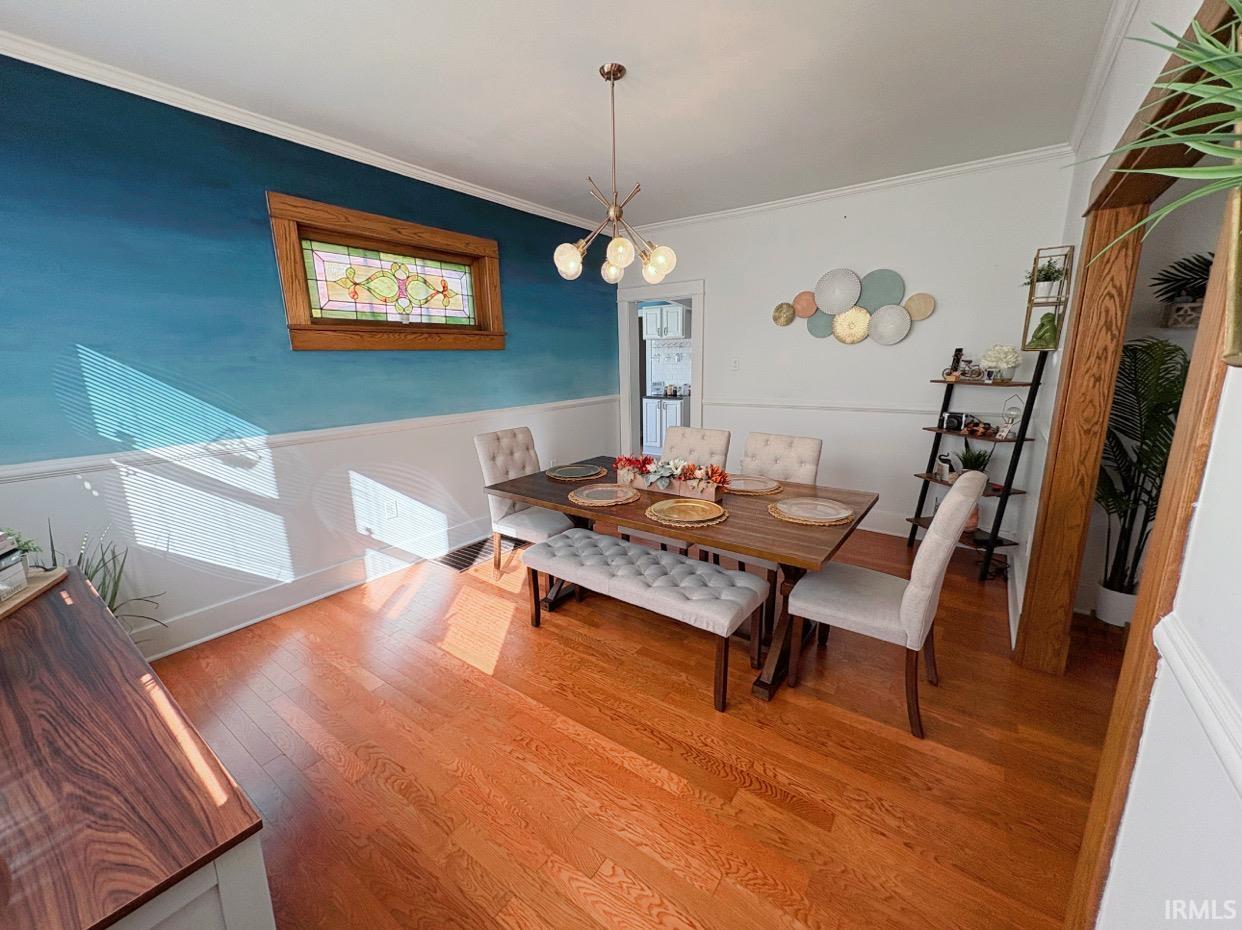 Photo 6 of 318 N Cornell Circle