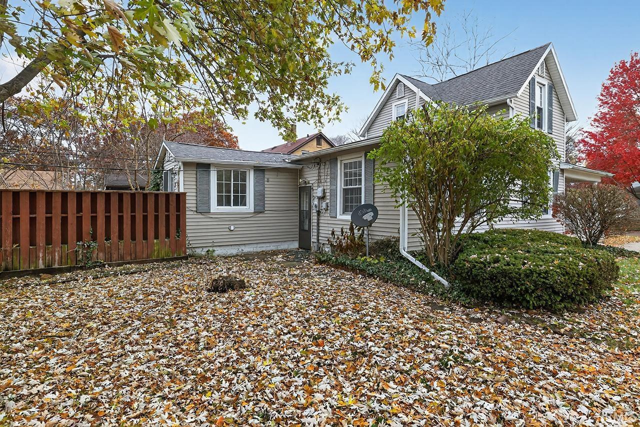 Photo 2 of 143 Kenyon Avenue