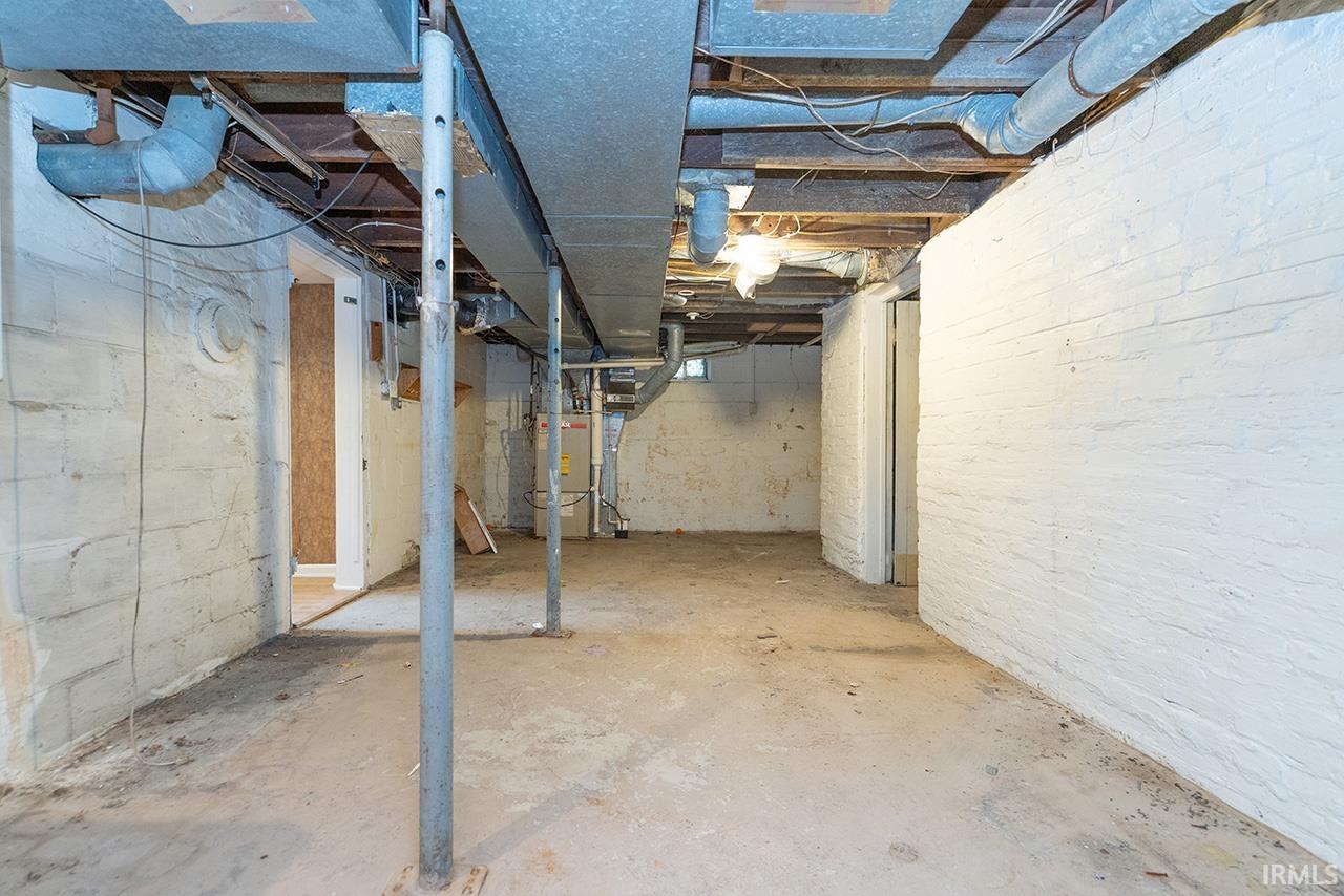 Photo 22 of 143 Kenyon Avenue