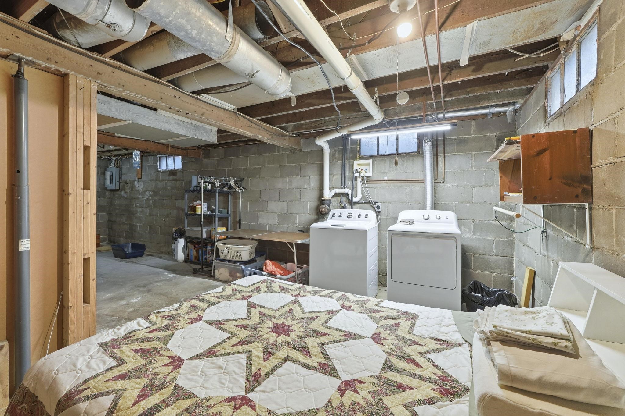 Photo 22 of 1007 S Darling Street