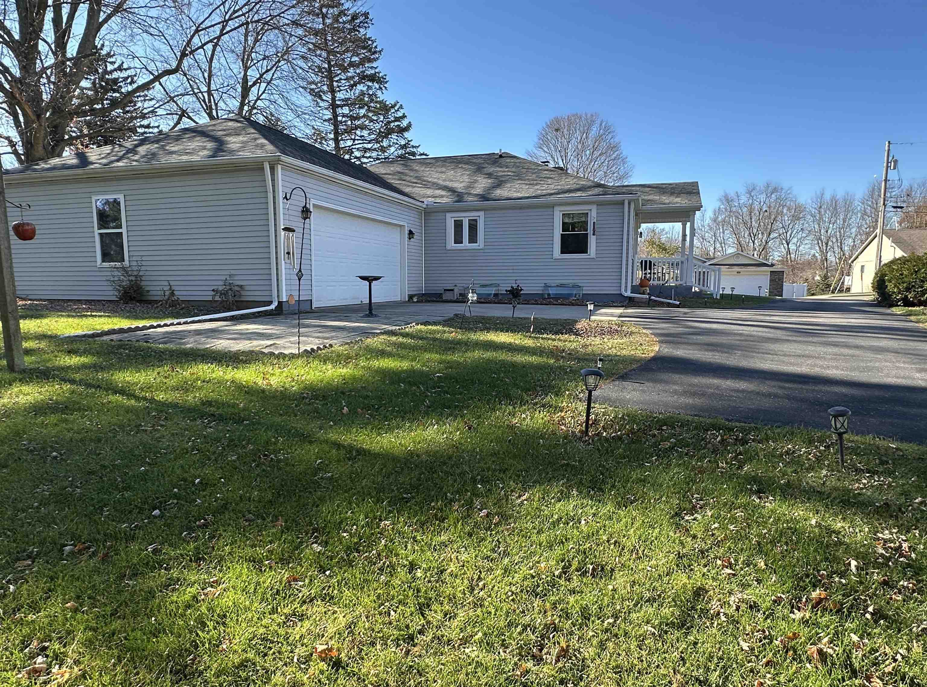 Photo 27 of 1007 S Darling Street