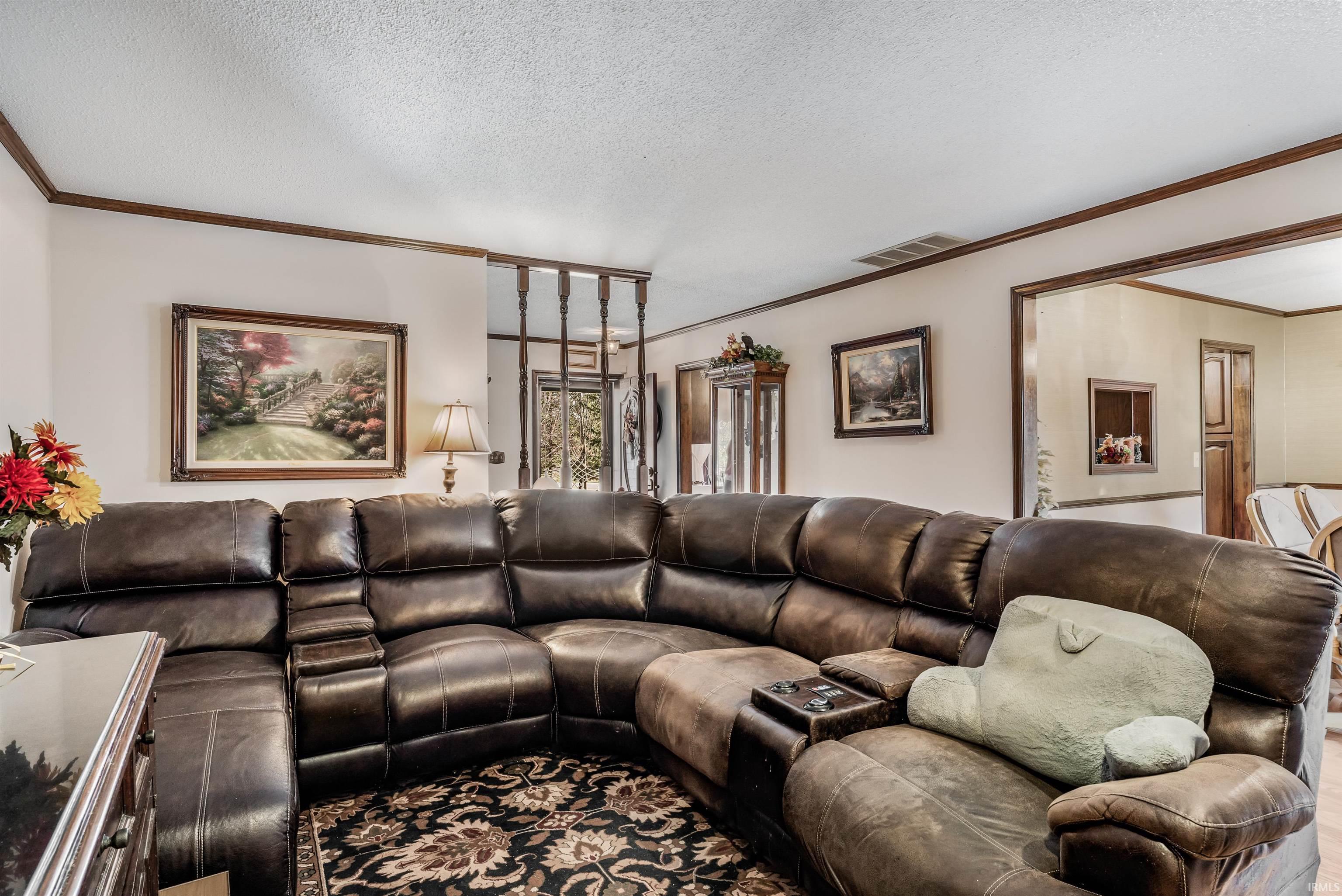 Homes for sale in Fort Wayne, IN | 15307 Woodcliffe Trl, Fort Wayne, IN 46845 | MLS# 202546623