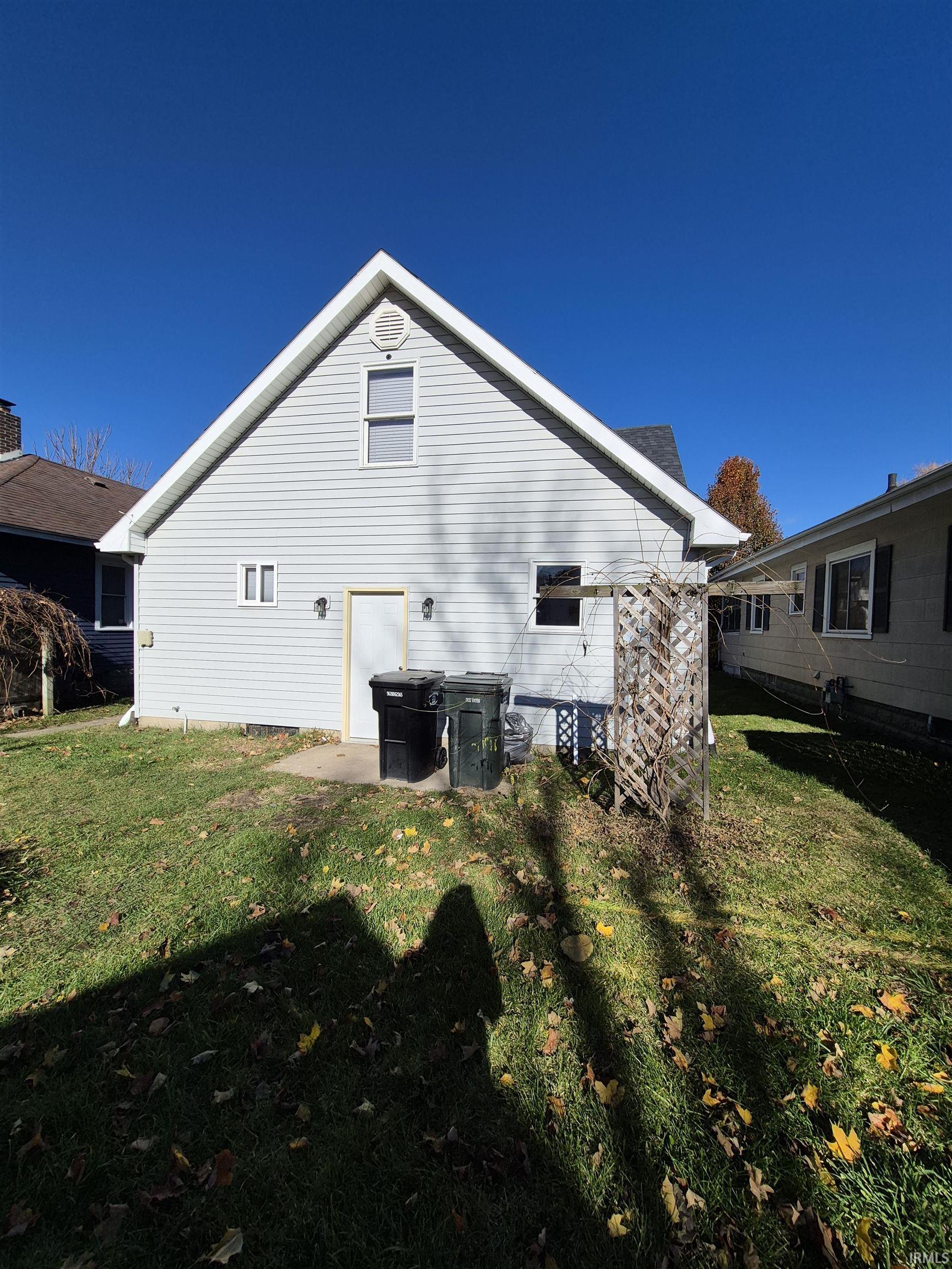 Homes for sale in South Bend, IN | 136 E Victoria St, South Bend, IN 46614 | MLS# 202546624