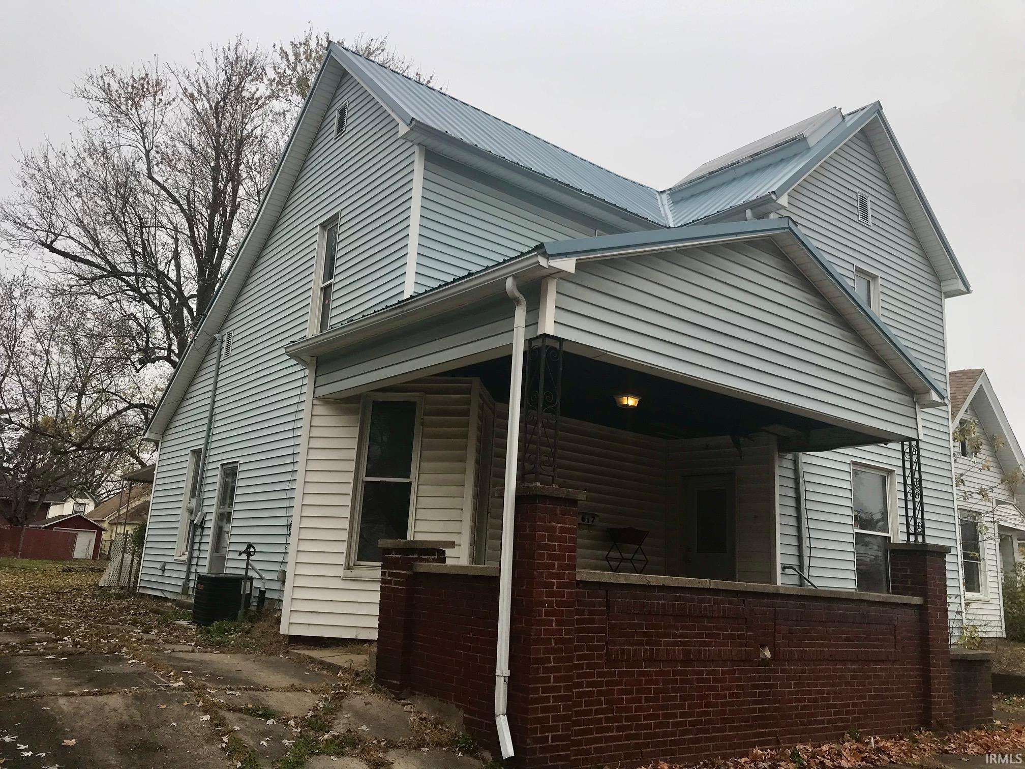 Homes for sale in Princeton, IN | 617 S Seminary St, Princeton, IN 47670 | MLS# 202546642