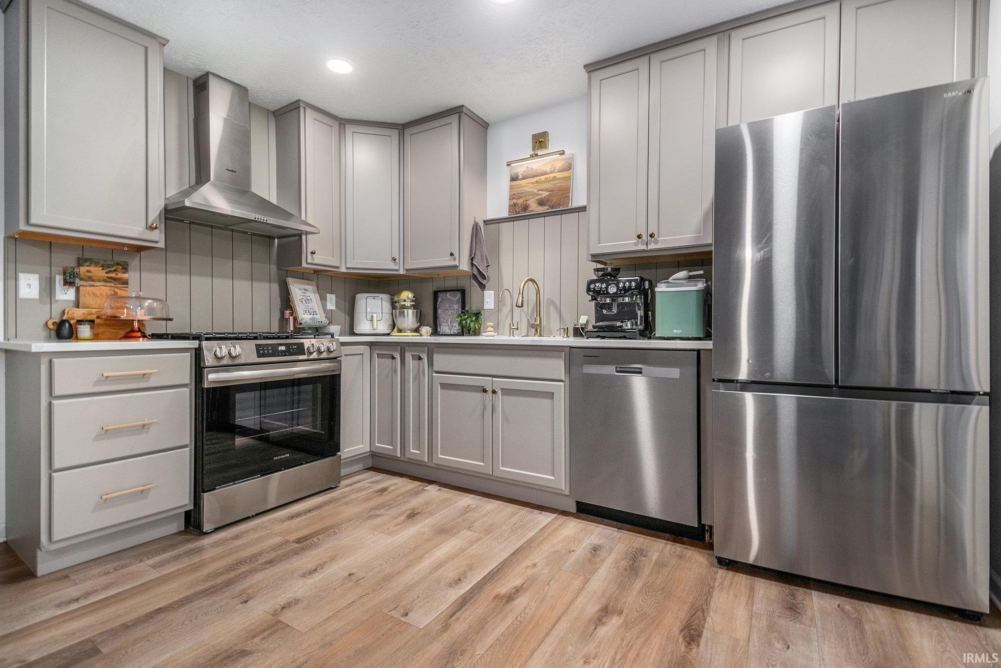 Homes for sale in Winona Lake, IN | 502 Roy St, Winona Lake, IN 46590 | MLS# 202546645