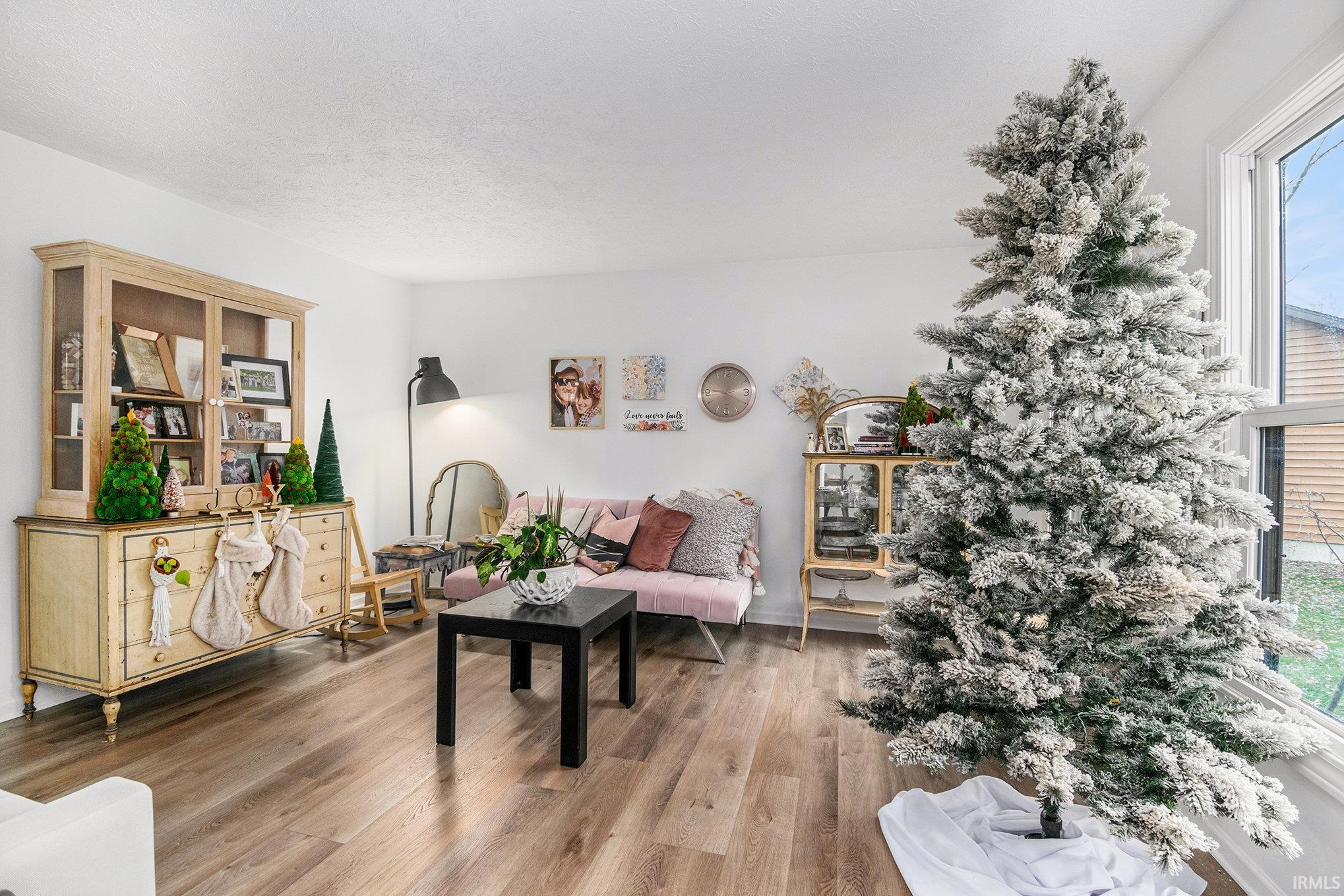 Homes for sale in Winona Lake, IN | 502 Roy St, Winona Lake, IN 46590 | MLS# 202546645