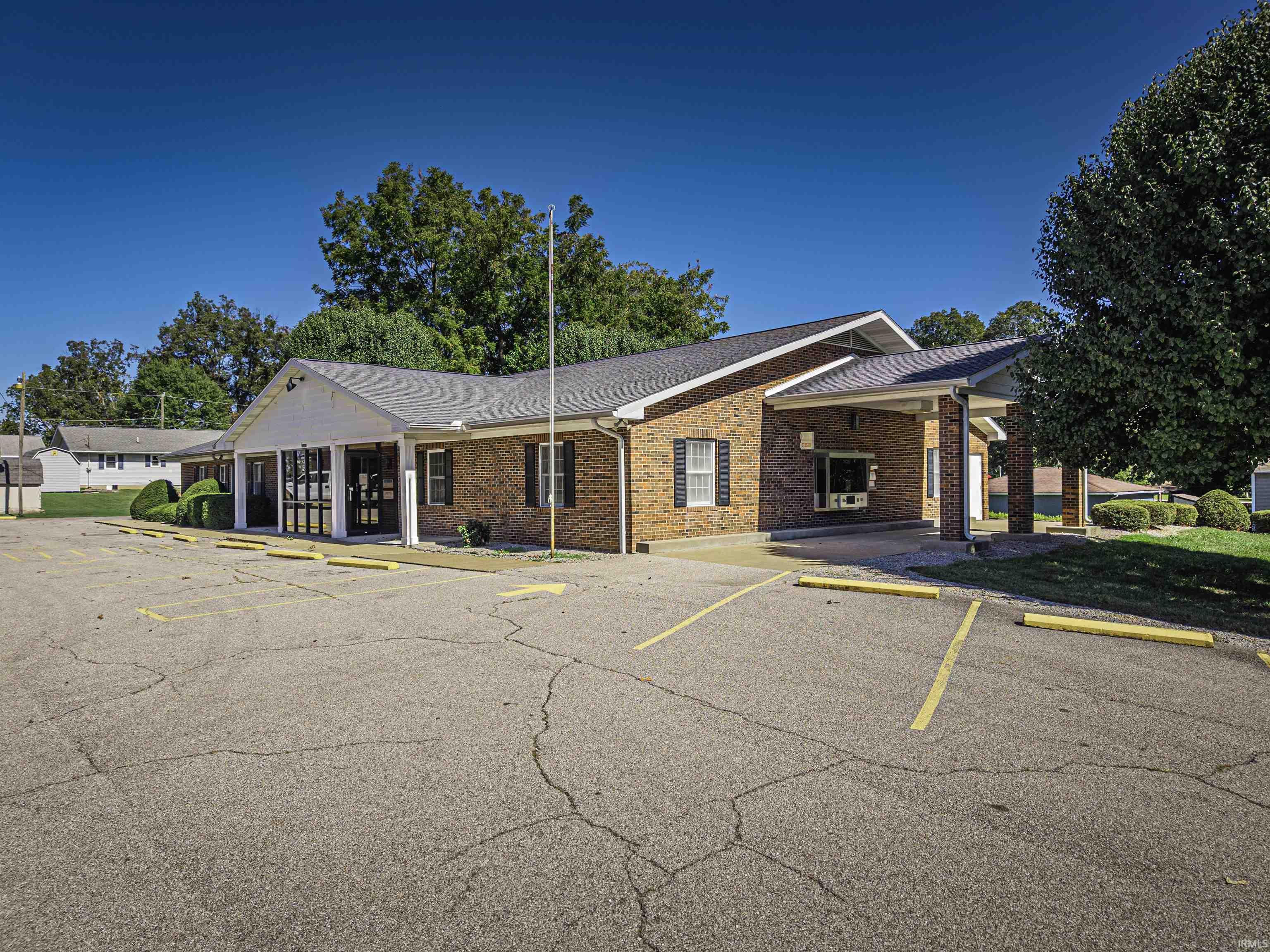 Homes for sale in Cynthiana, IN | 10351 Evansville St, Cynthiana, IN 47612 | MLS# 202546656