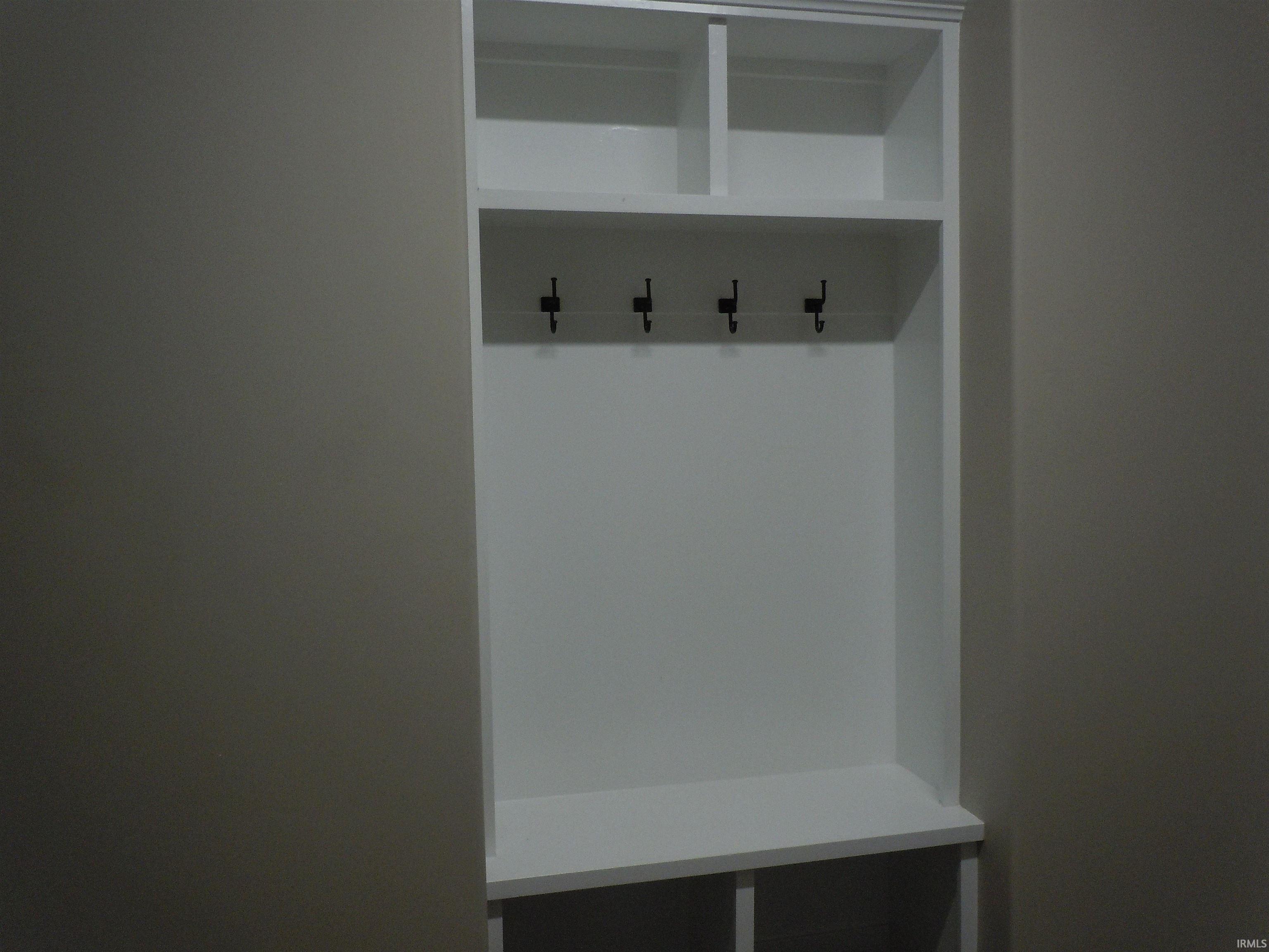 Photo 20 of 636 Sandringham Pass