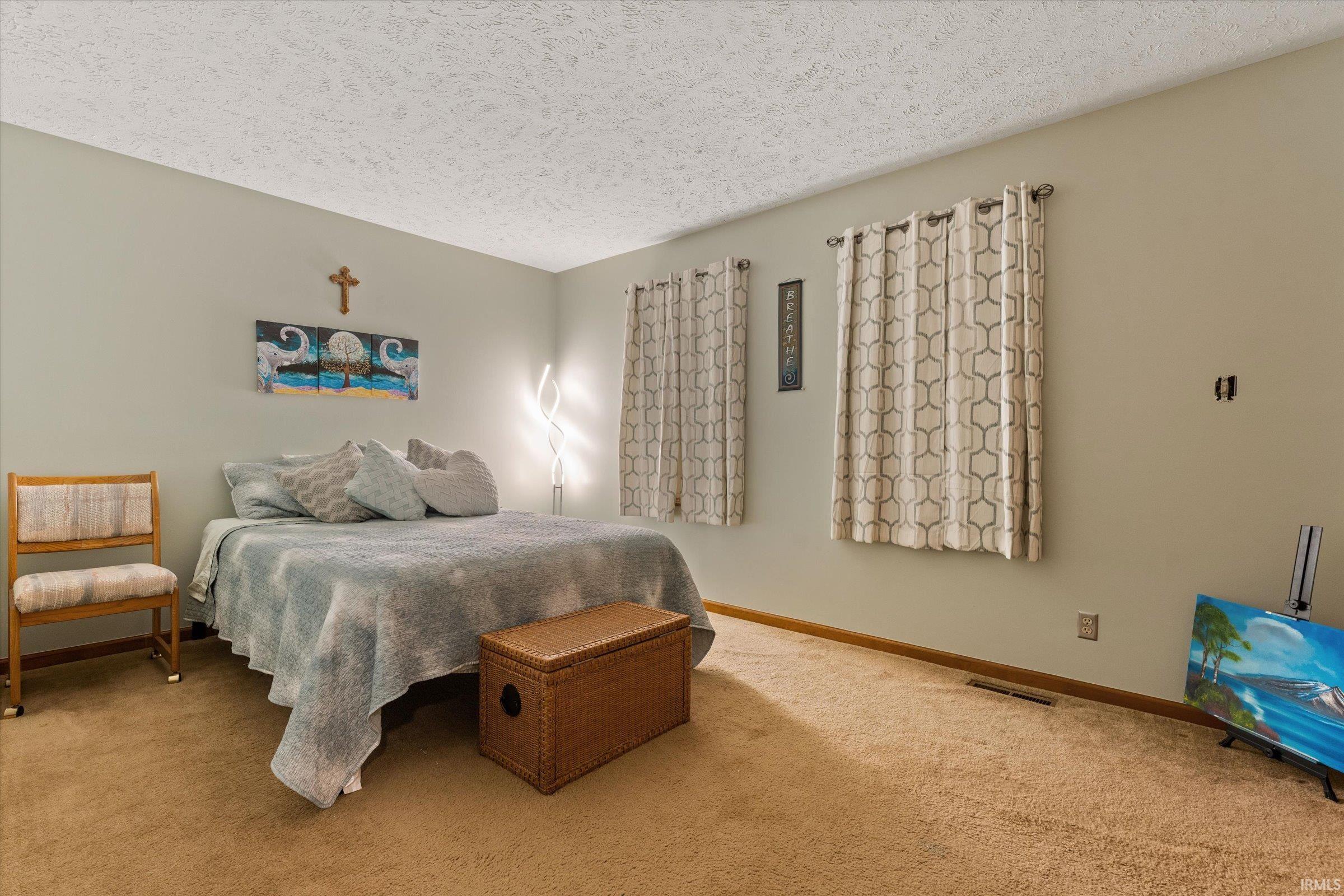 Homes for sale in Osceola, IN | 54921 Luan Dr, Osceola, IN 46561 | MLS# 202546695