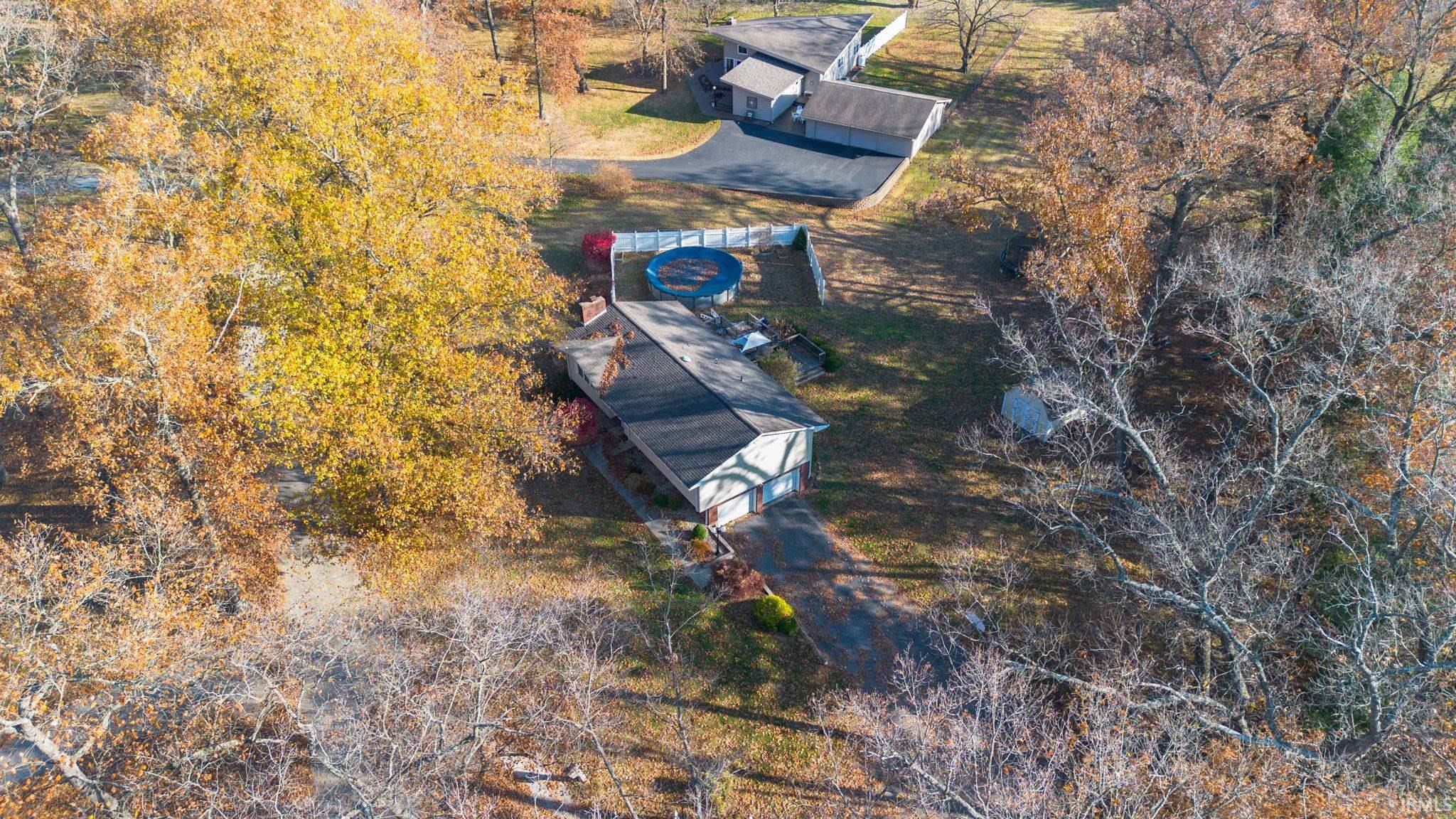 Homes for sale in Mitchell, IN | 46 Woodlawn Dr, Mitchell, IN 47446 | MLS# 202546755