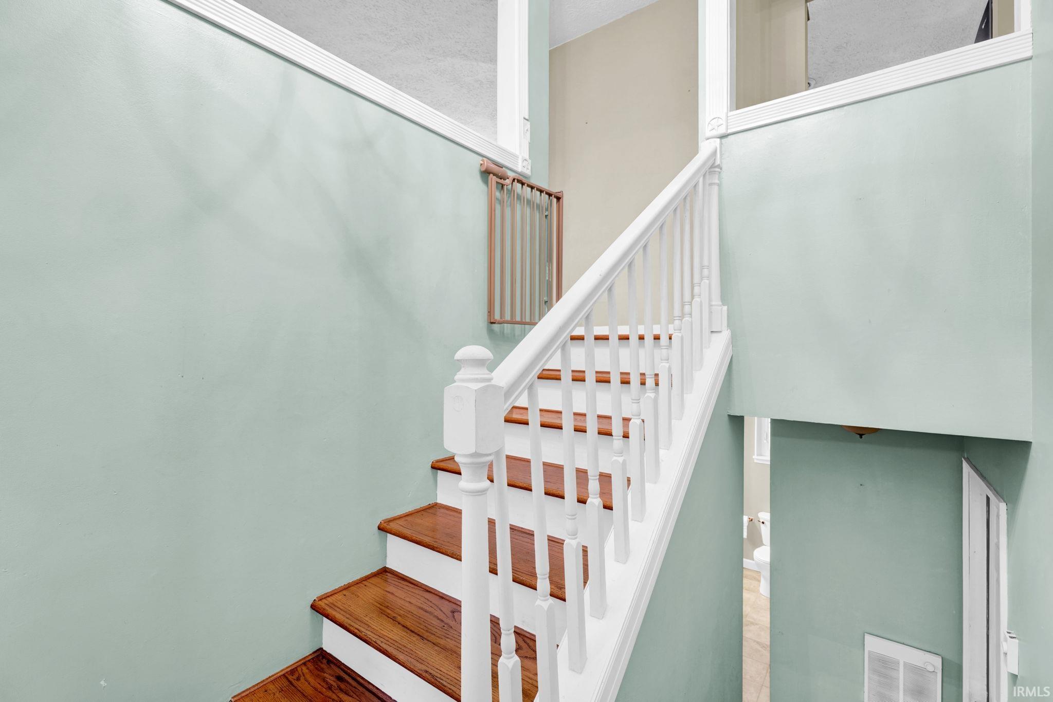 Homes for sale in Mitchell, IN | 46 Woodlawn Dr, Mitchell, IN 47446 | MLS# 202546755