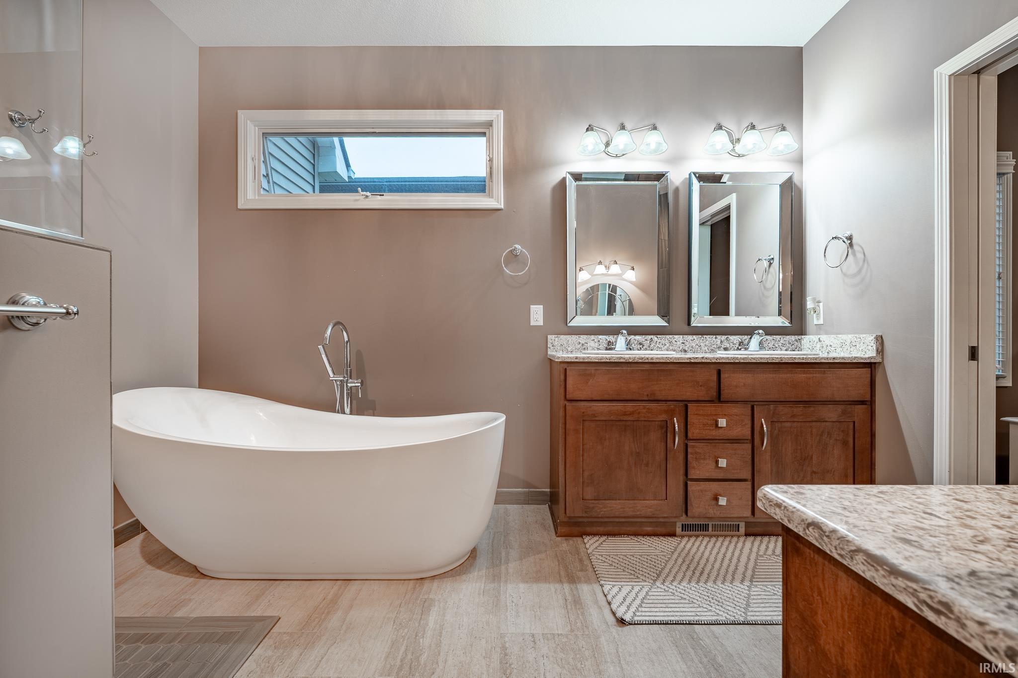 Photo 18 of 15315 Harrison Lake Cove