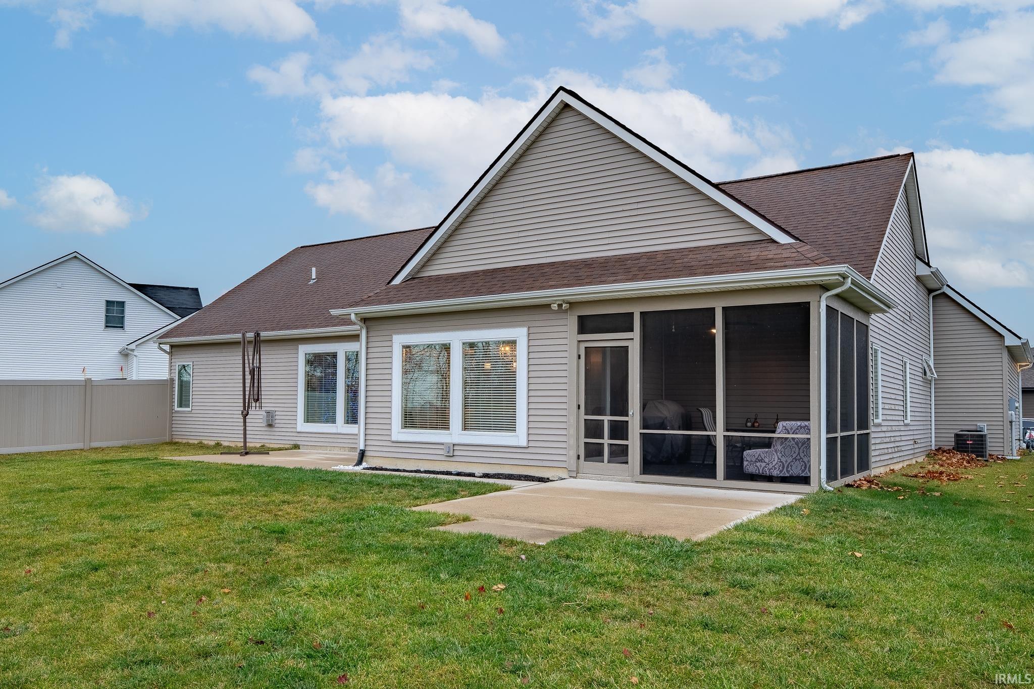 Photo 32 of 15315 Harrison Lake Cove