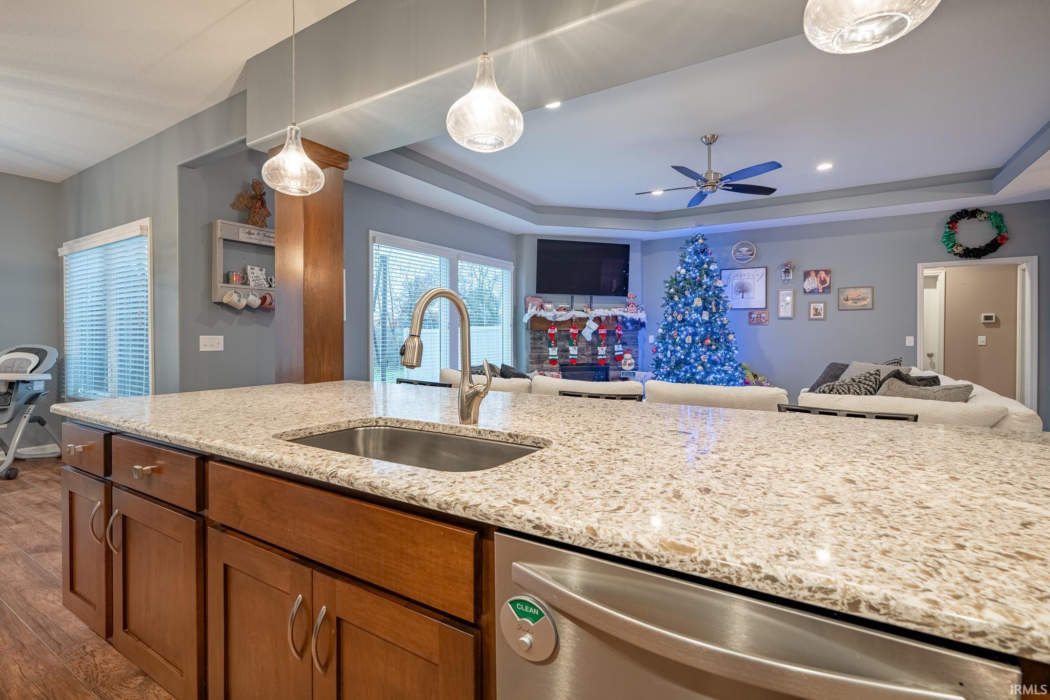 Photo 5 of 15315 Harrison Lake Cove