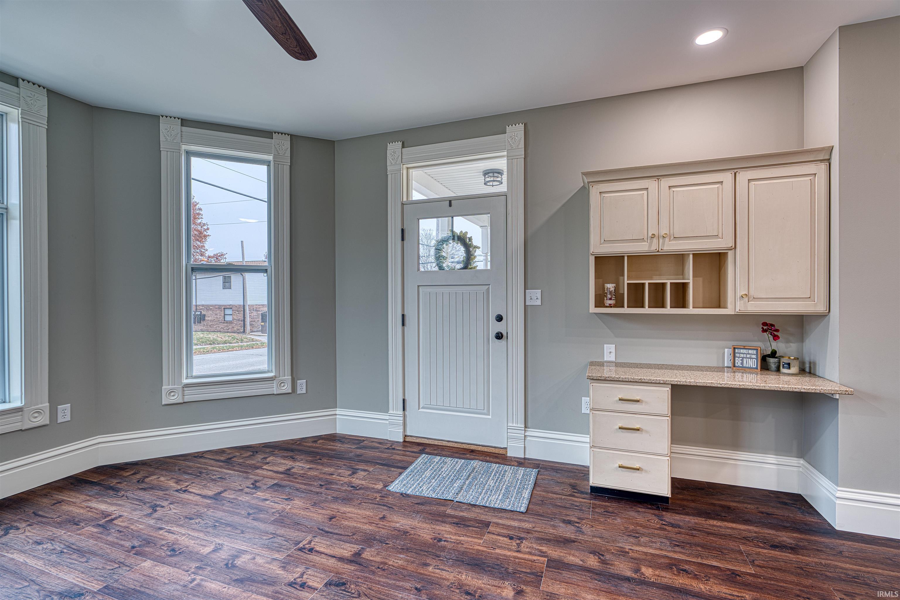 Homes for sale in Haubstadt, IN | 206 W Gibson St, Haubstadt, IN 47639 | MLS# 202546833