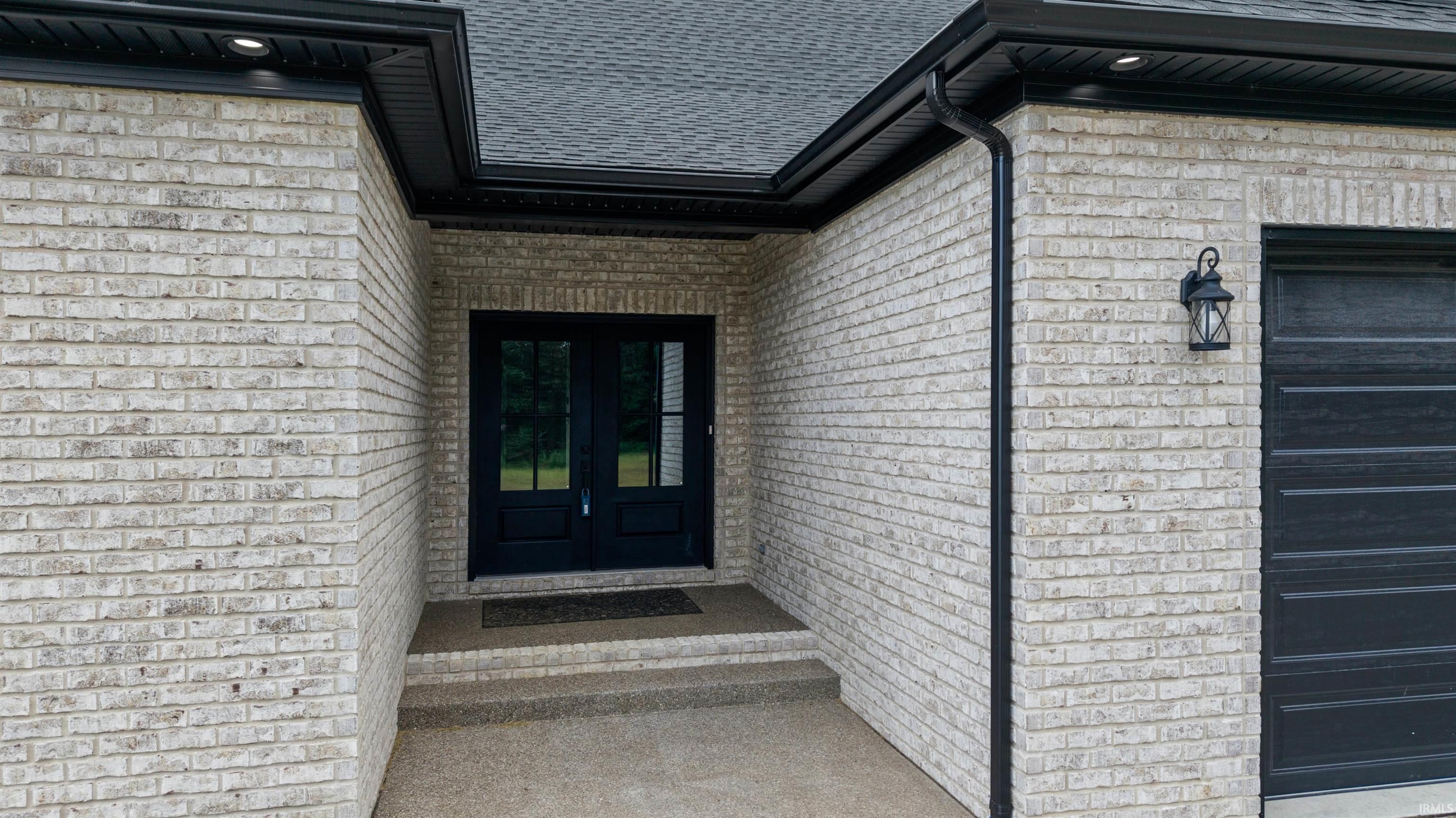 Homes for sale in Evansville, IN | 19014 Amherst Ln, Evansville, IN 47725 | MLS# 202546836