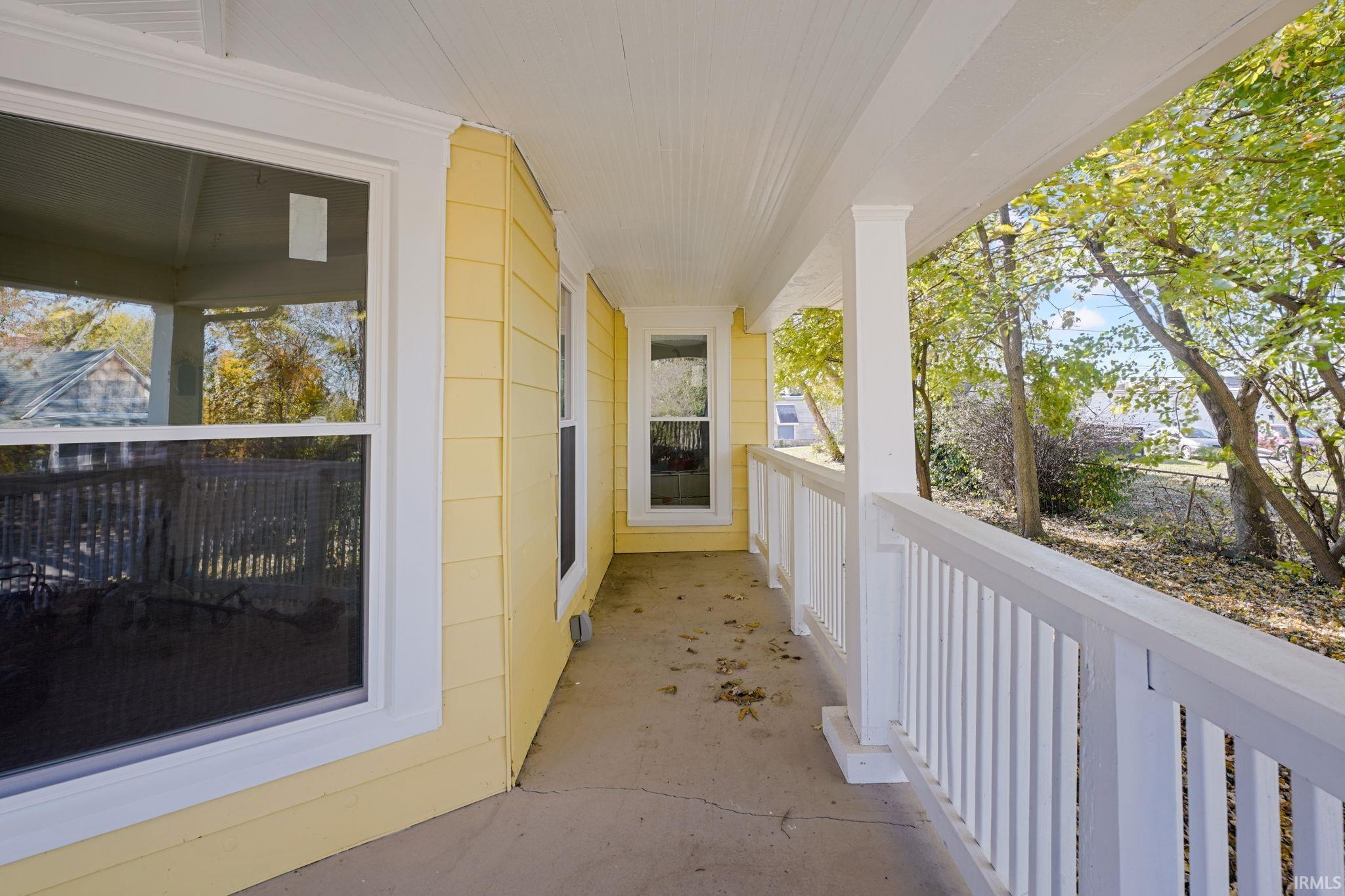 Homes for sale in Bedford, IN | 624 15Th St, Bedford, IN 47421 | MLS# 202546837