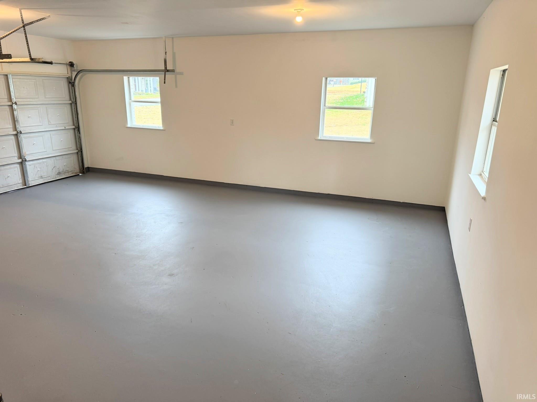 Homes for sale in Newburgh, IN | 7633 Sherra Ln, Newburgh, IN 47630 | MLS# 202546838