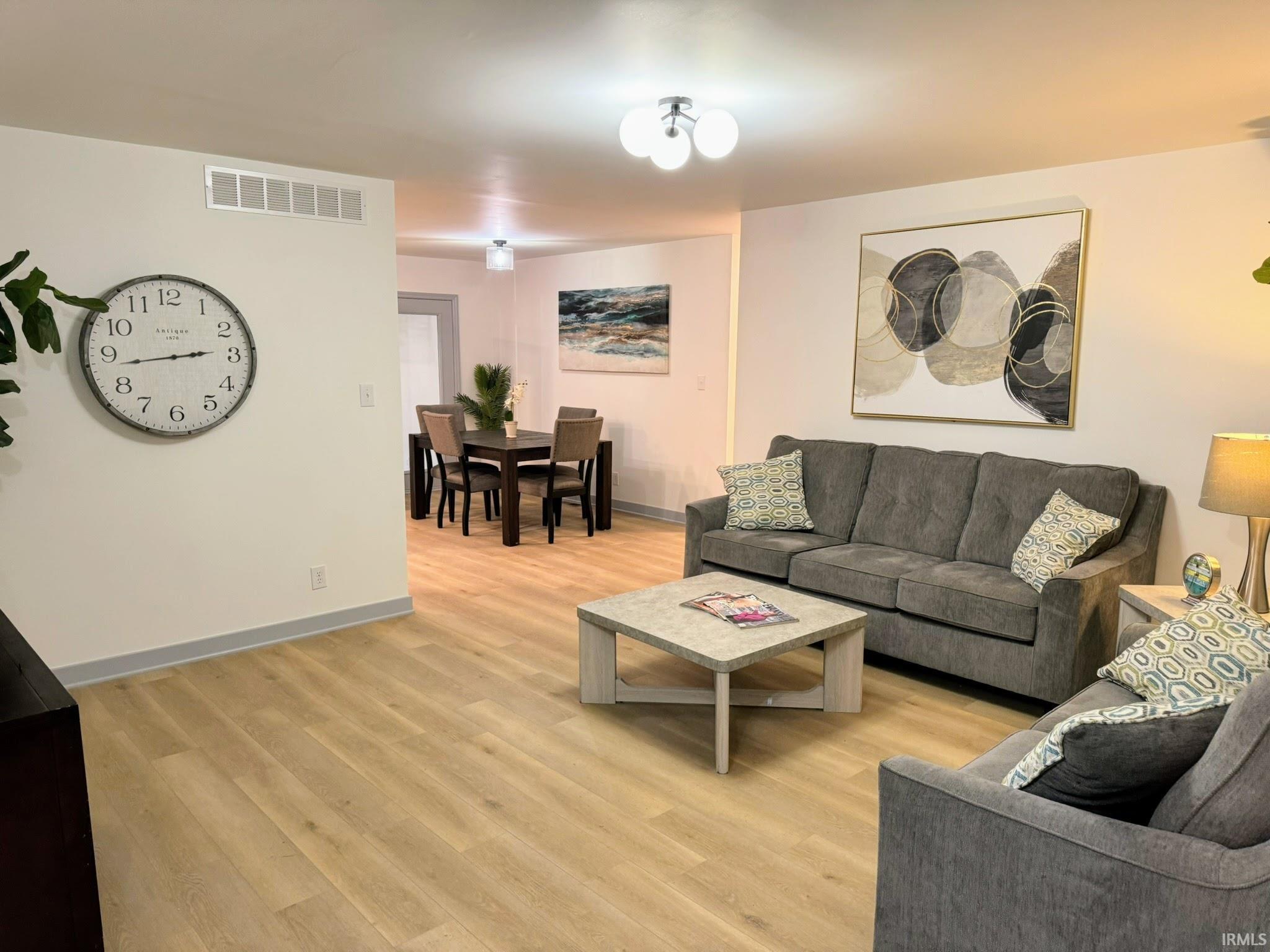 Homes for sale in Newburgh, IN | 7633 Sherra Ln, Newburgh, IN 47630 | MLS# 202546838