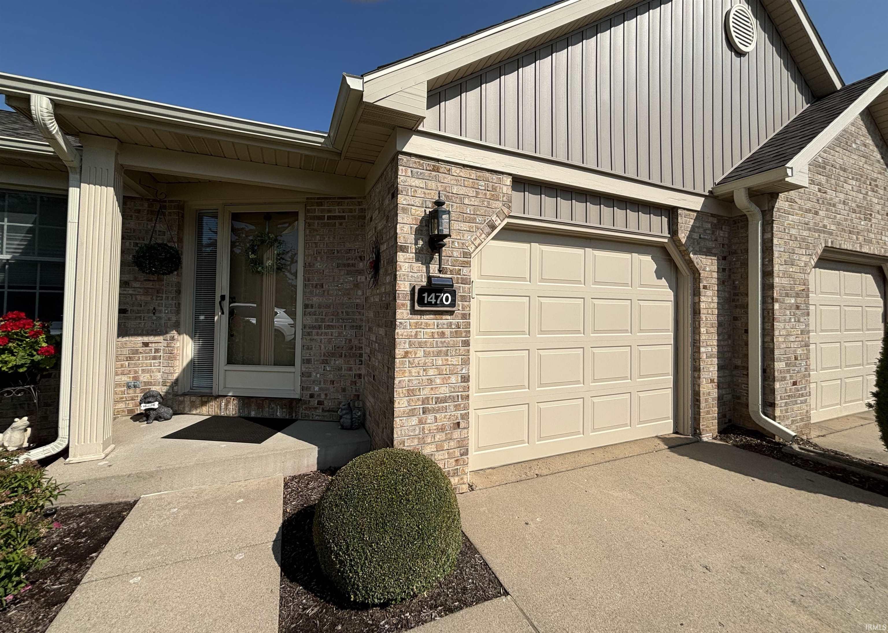 Homes for sale in Goshen, IN | 1470 Hampton Cir, Goshen, IN 46526 | MLS# 202546857