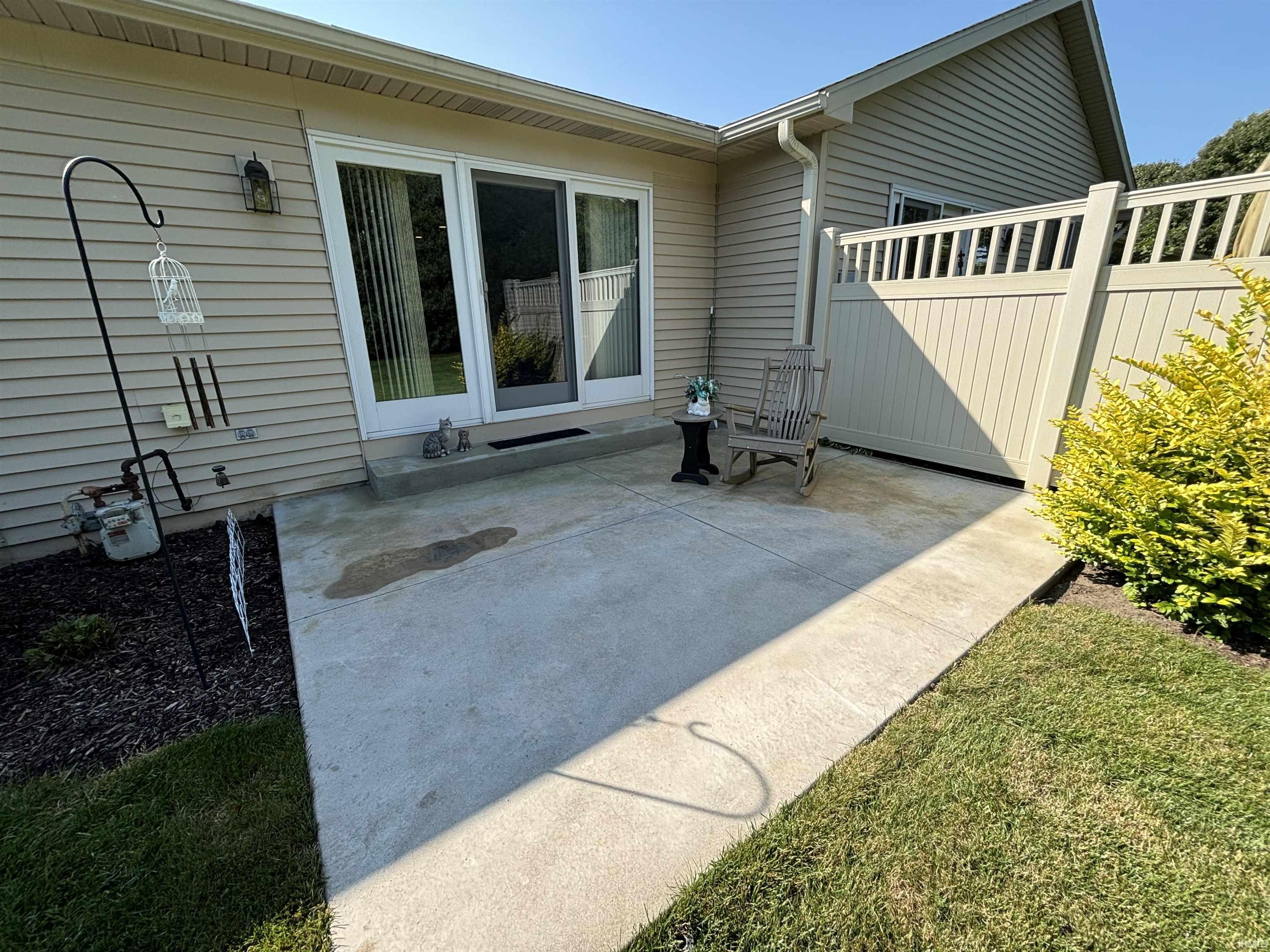 Homes for sale in Goshen, IN | 1470 Hampton Cir, Goshen, IN 46526 | MLS# 202546857