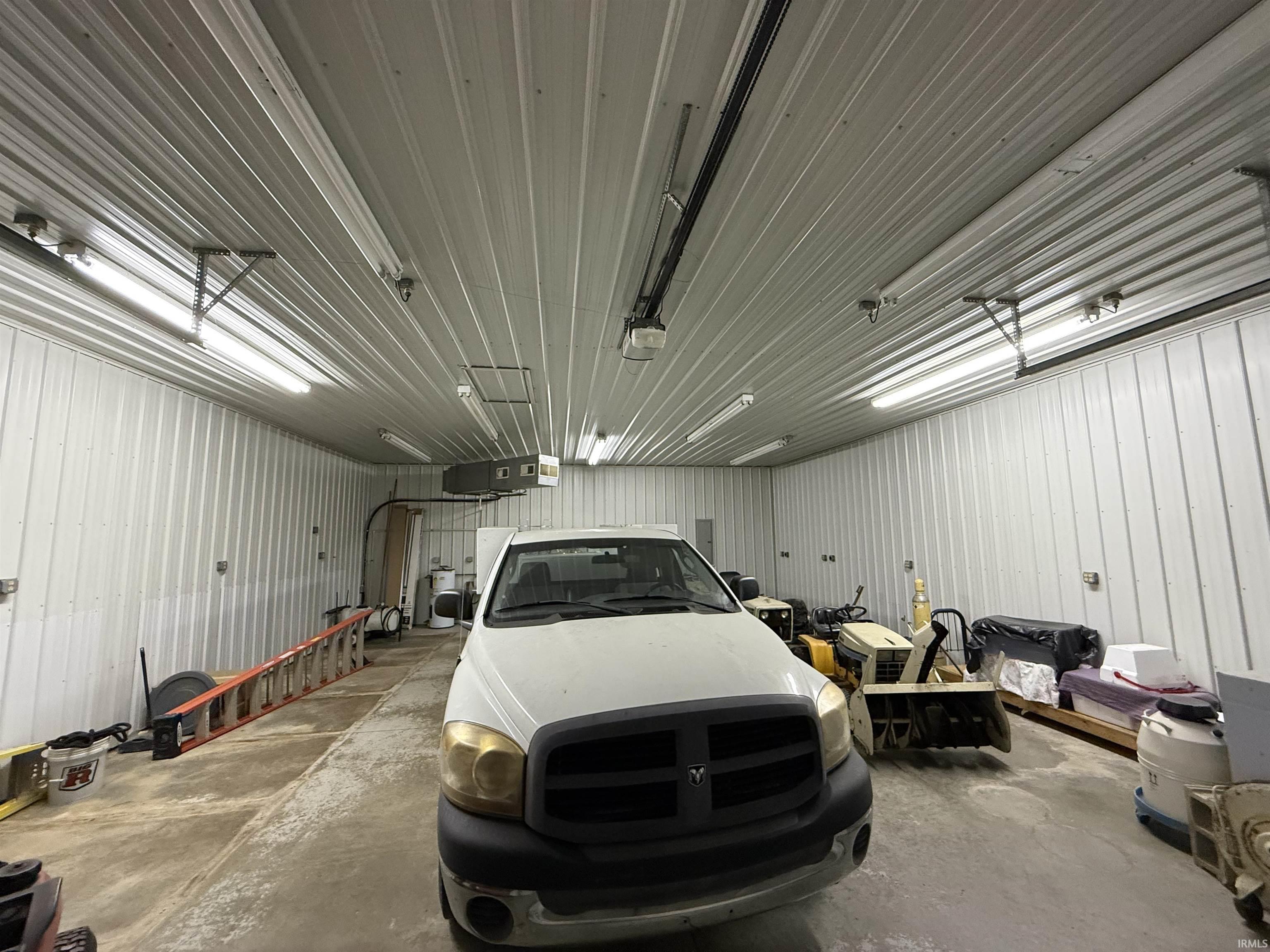 Photo 9 of 3682 E State Road 124 Highway