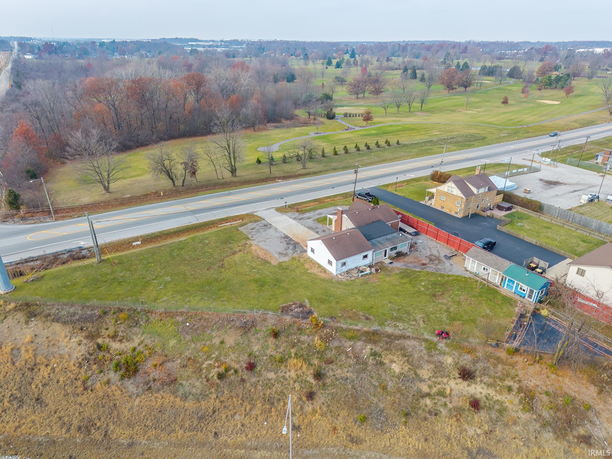 Homes for sale in Fort Wayne, IN | 4422 Hillegas Rd, Fort Wayne, IN 46818 | MLS# 202546872