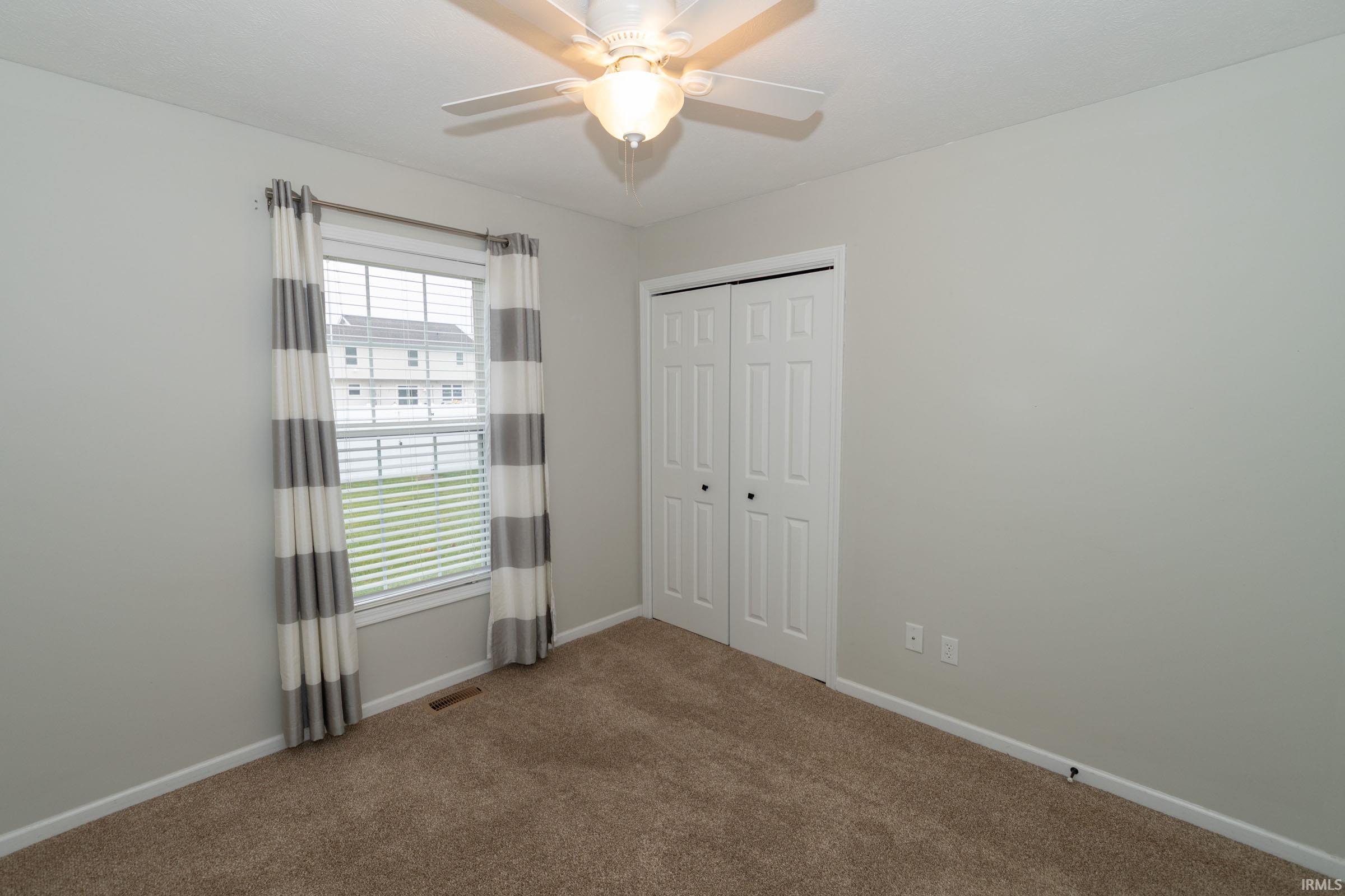 Homes for sale in Osceola, IN | 501 Shepherds Cove Dr, Osceola, IN 46561 | MLS# 202546875