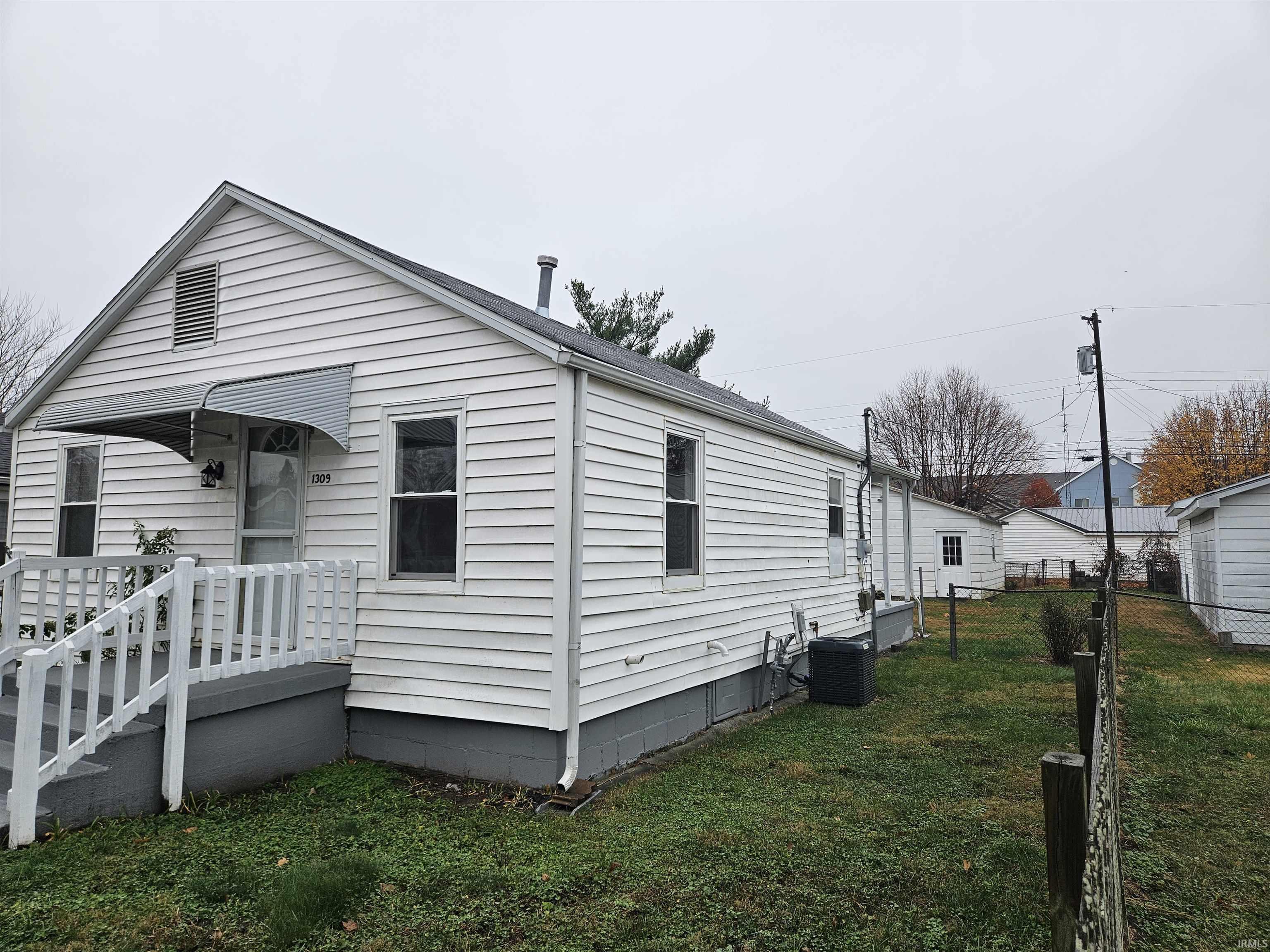 Homes for sale in Vincennes, IN | 1309 Wheeler St, Vincennes, IN 47591 | MLS# 202546918