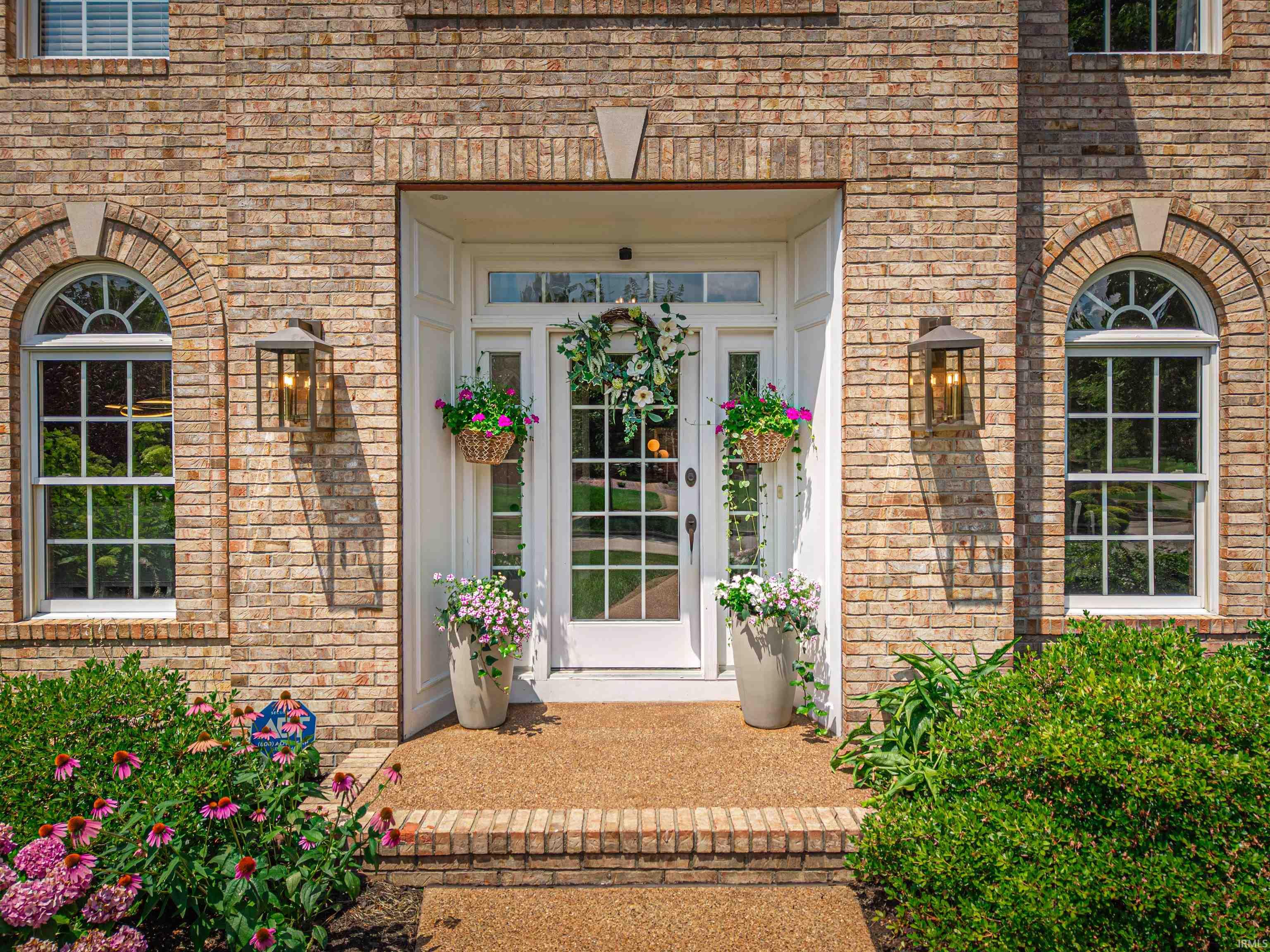 Homes for sale in Newburgh, IN | 4529 Bridgestone Blvd, Newburgh, IN 47630 | MLS# 202546925