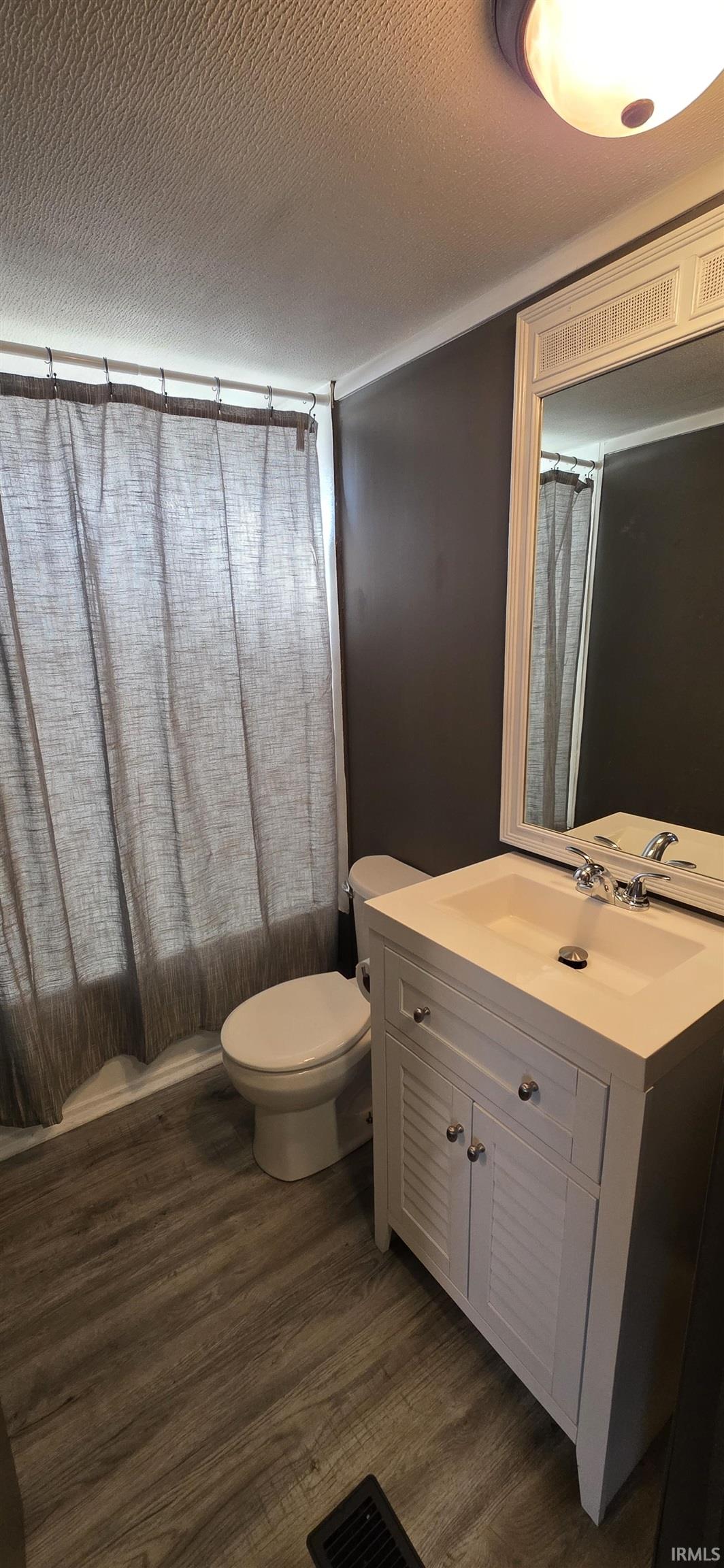 Homes for sale in Hartford City, IN | 1425 N Harrison Dr, Hartford City, IN 47348 | MLS# 202546935