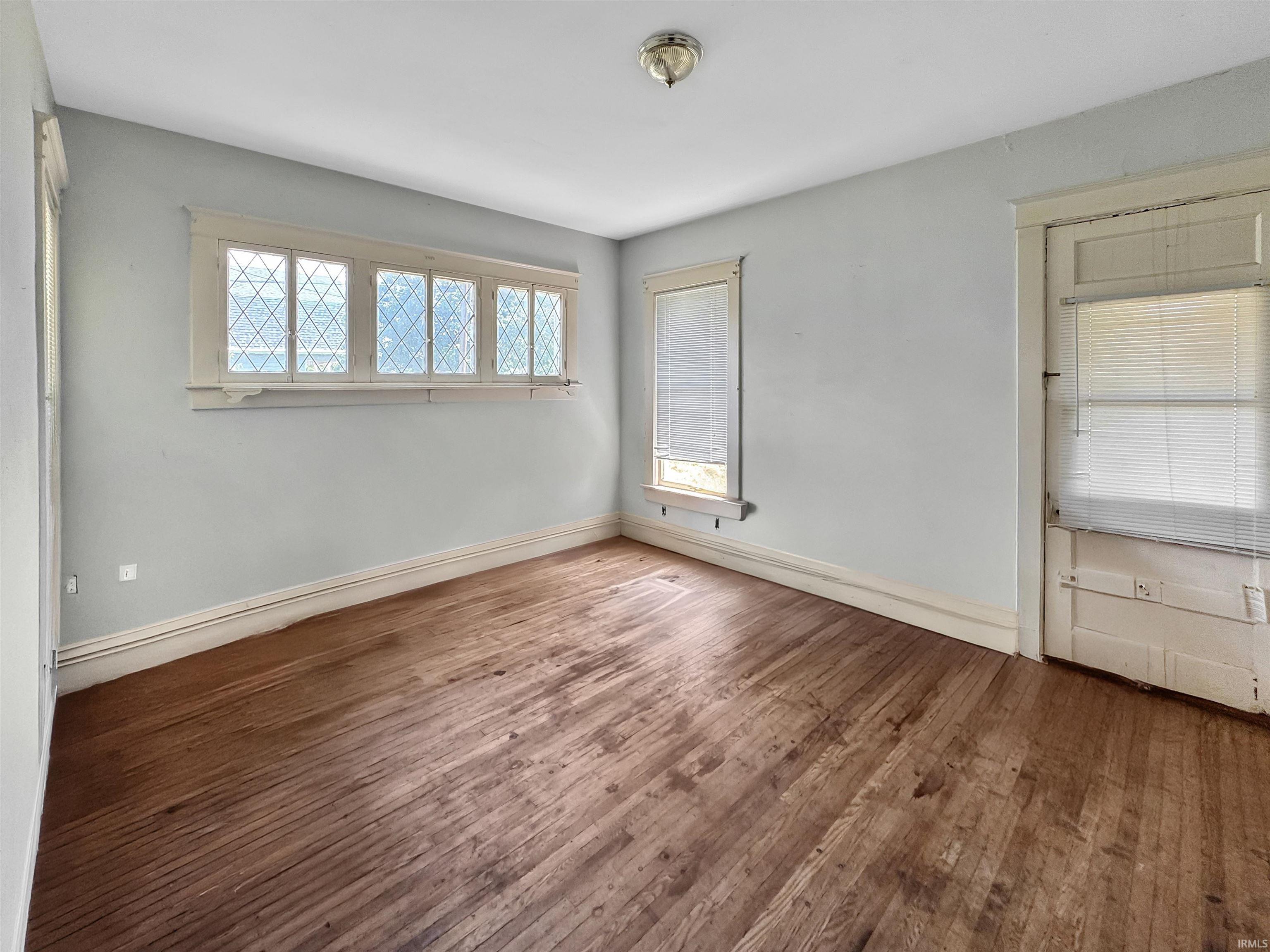 Homes for sale in Brazil, IN | 903 N Meridian St, Brazil, IN 47834 | MLS# 202546937