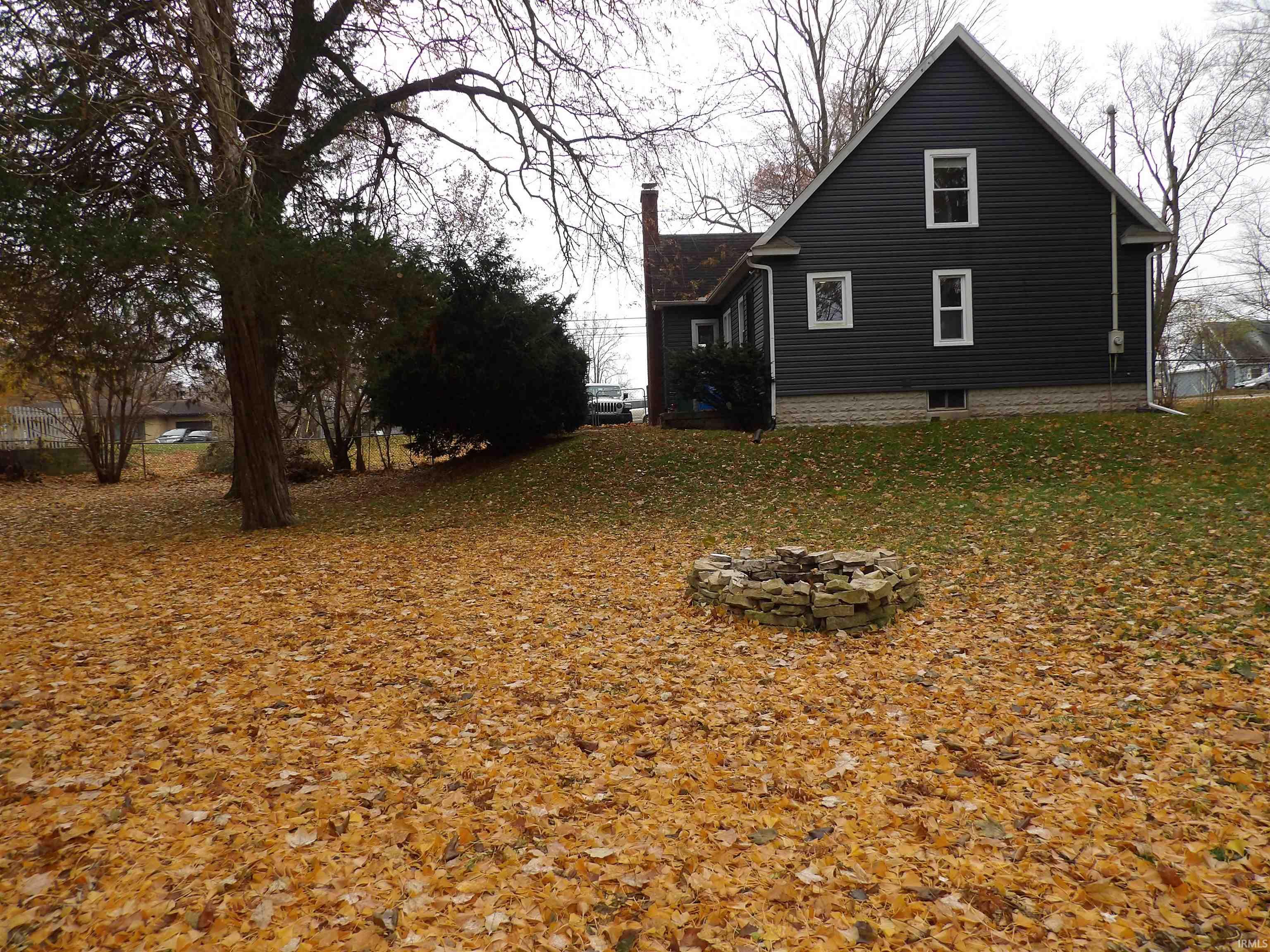 Homes for sale in La Porte, IN | 321 W Johnson Rd, La Porte, IN 46350 | MLS# 202546958