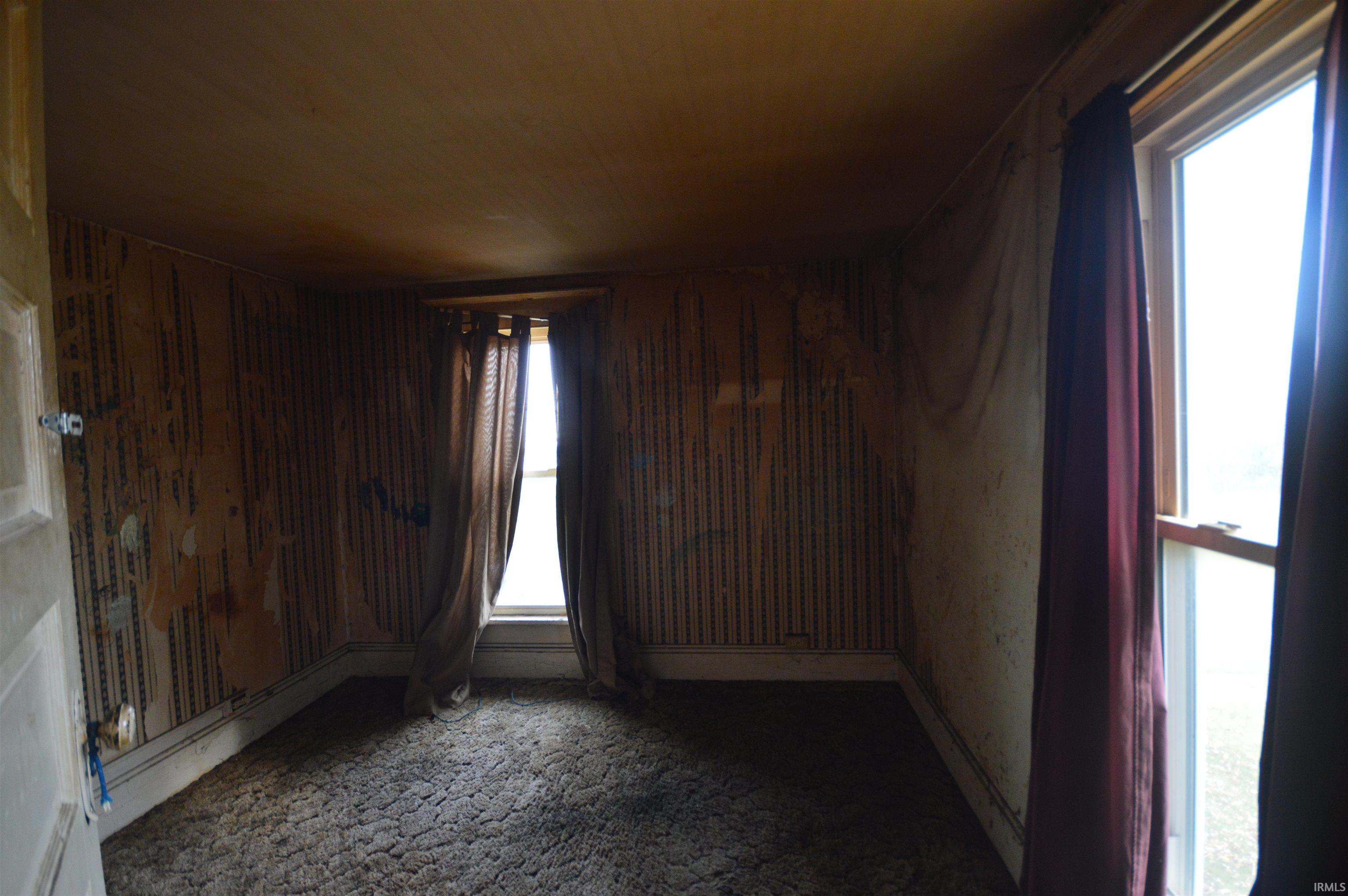 Homes for sale in North Liberty, IN | 409 S Main St, North Liberty, IN 46554 | MLS# 202546976