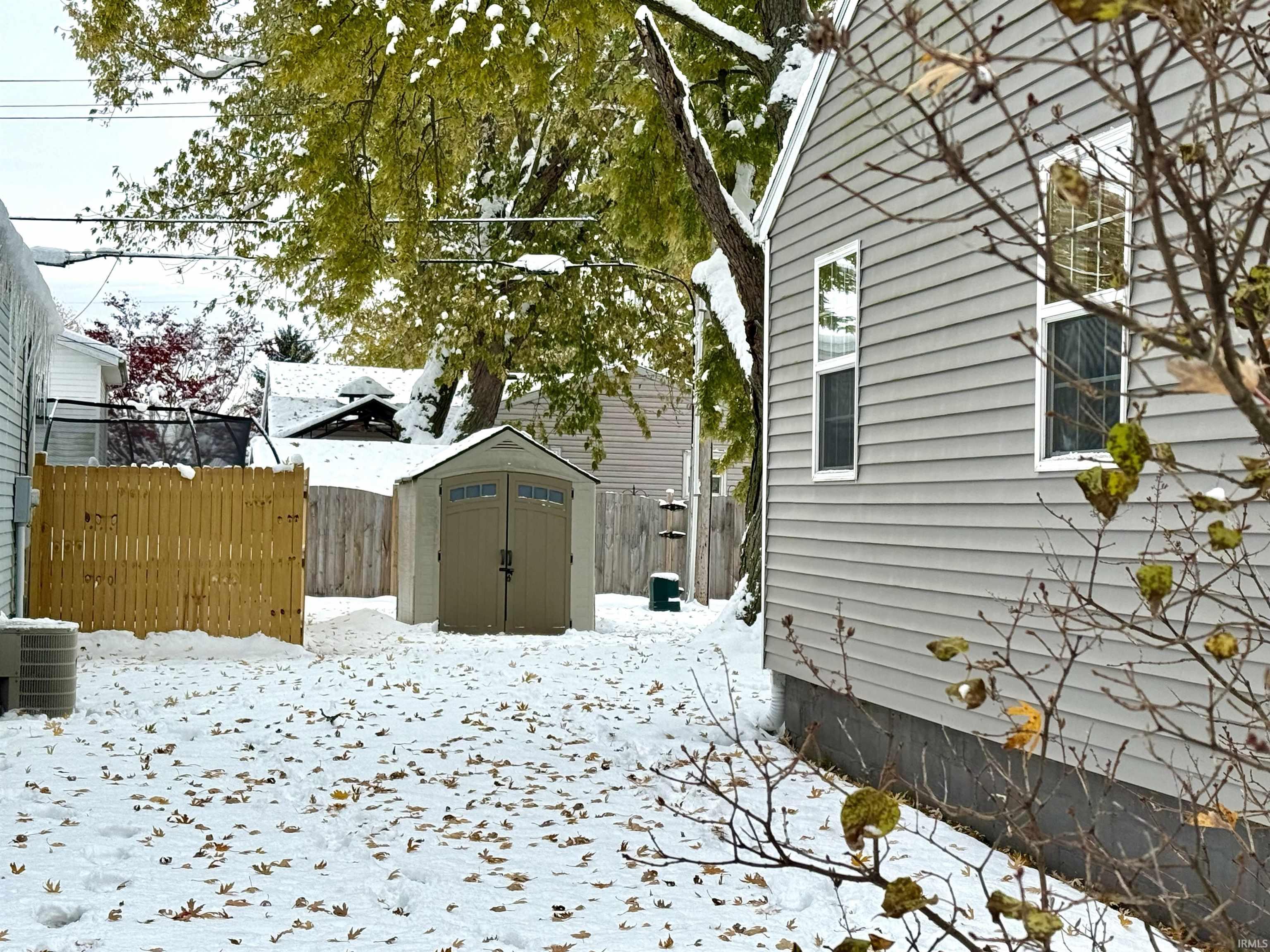 Homes for sale in Mishawaka, IN | 110 N Elder St, Mishawaka, IN 46544 | MLS# 202547011