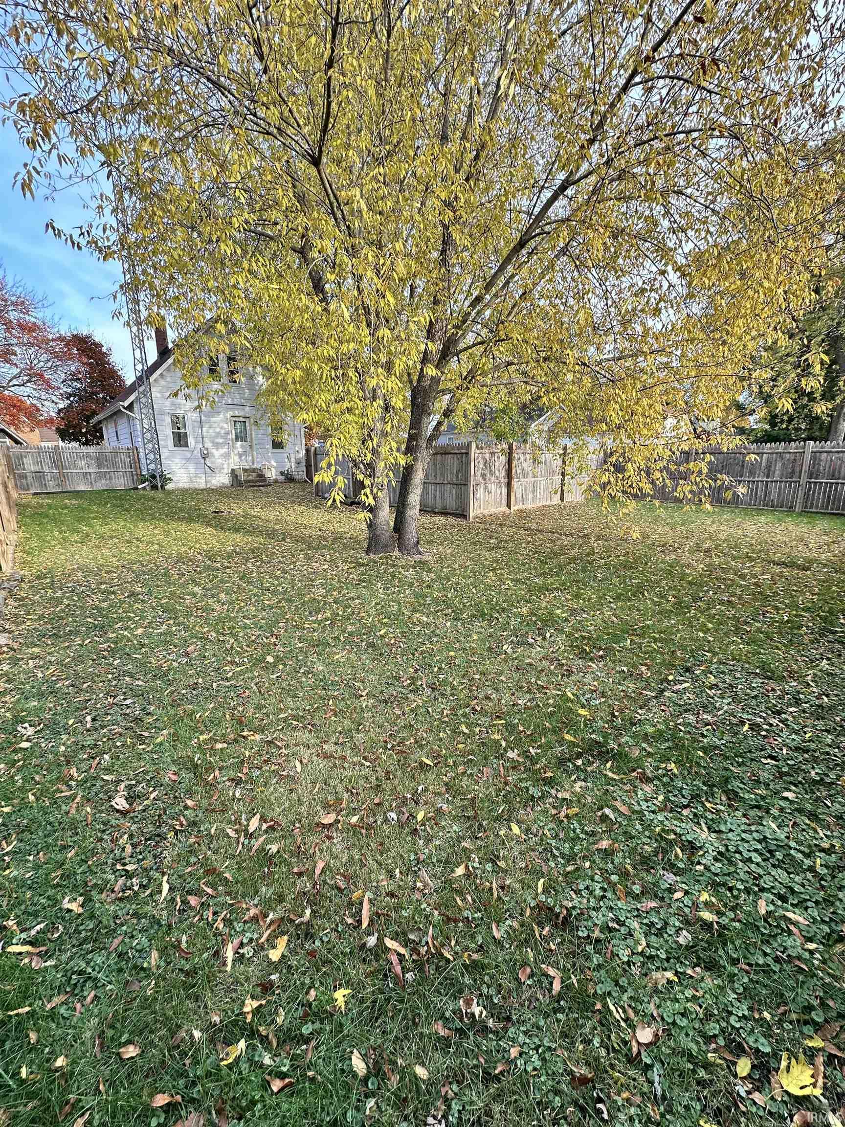 Homes for sale in Winamac, IN | 722 S Market St, Winamac, IN 46996 | MLS# 202547092