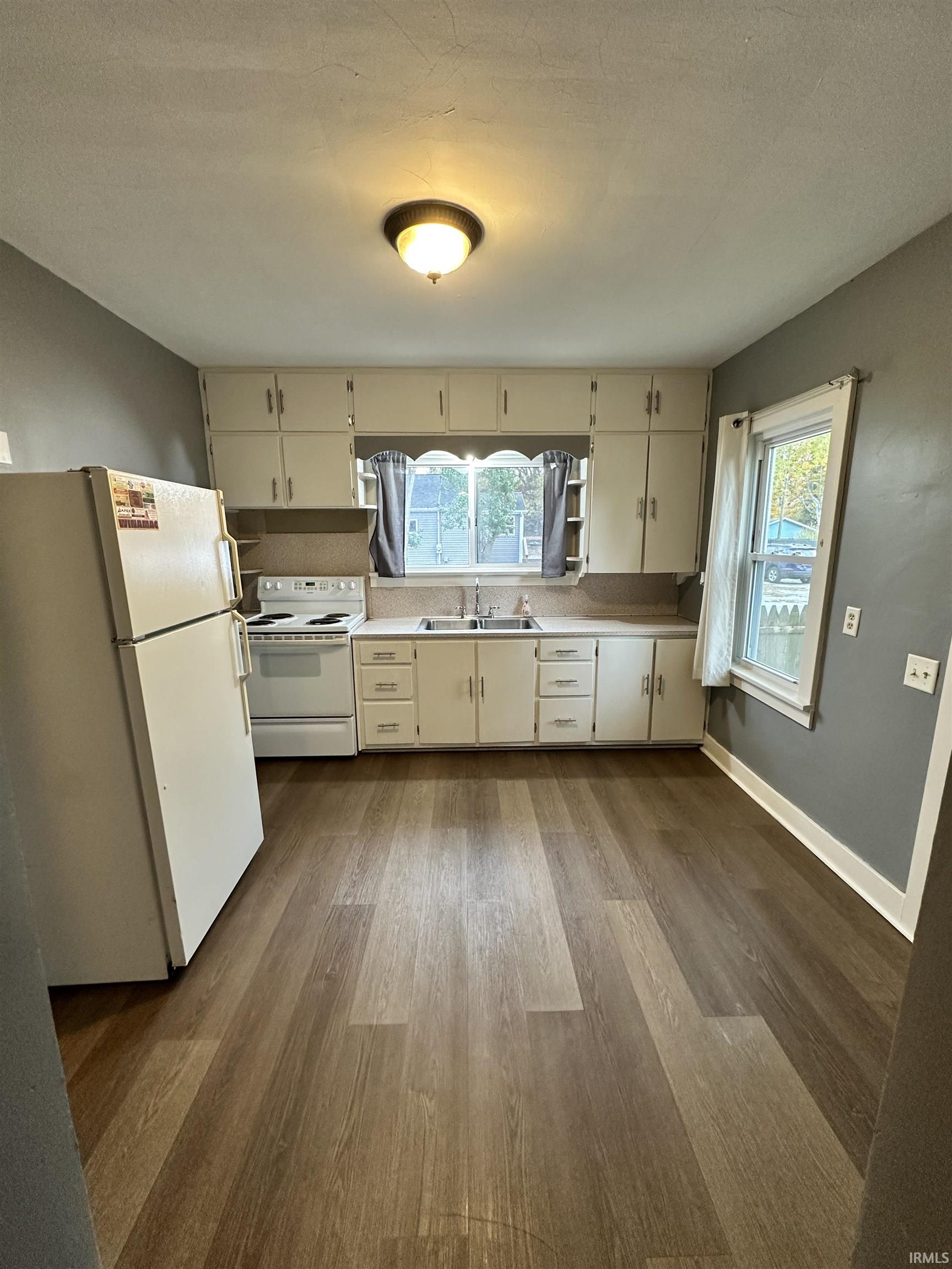 Homes for sale in Winamac, IN | 722 S Market St, Winamac, IN 46996 | MLS# 202547092