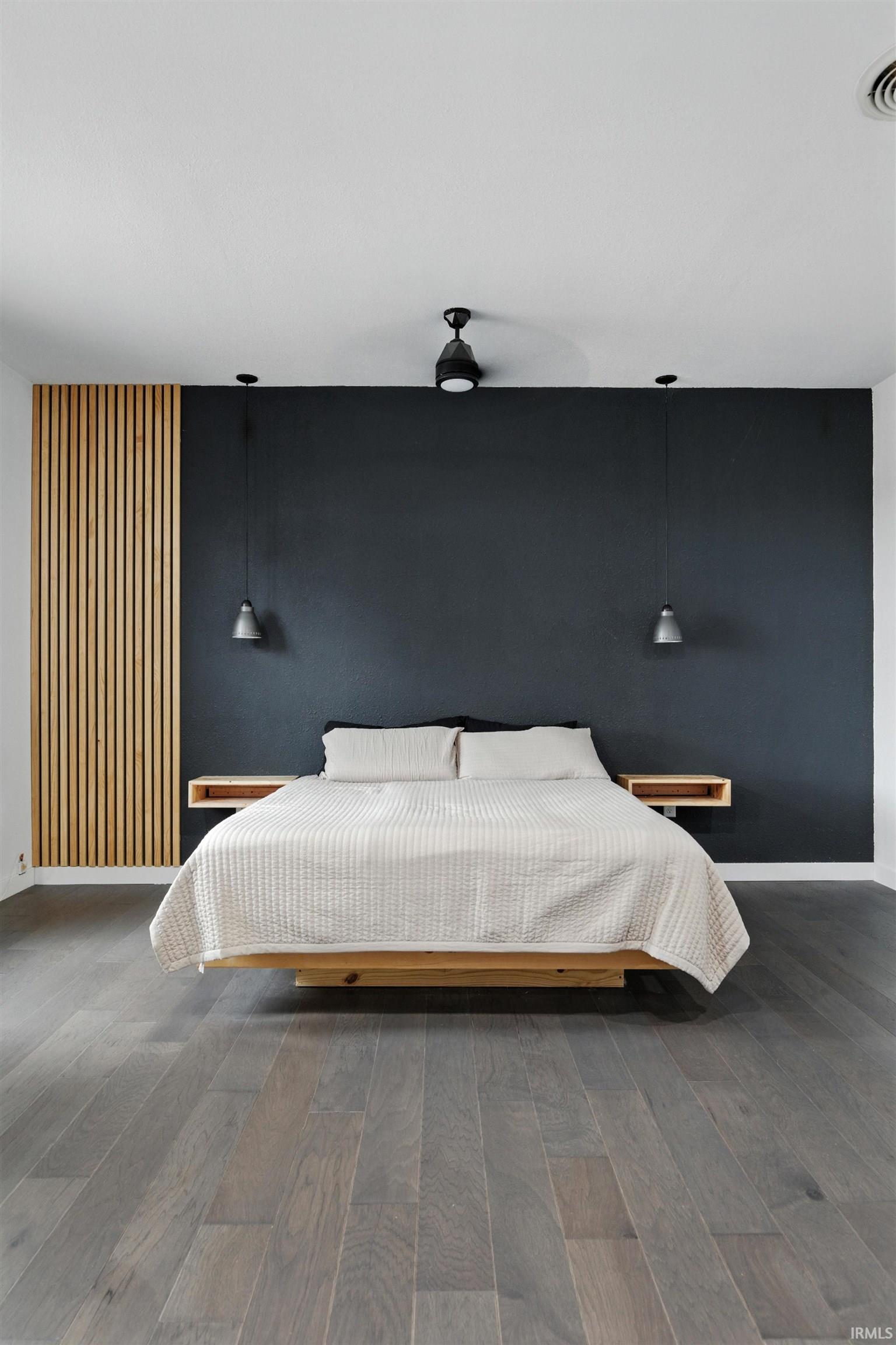 Photo 20 of 6511 W Cromwell Road