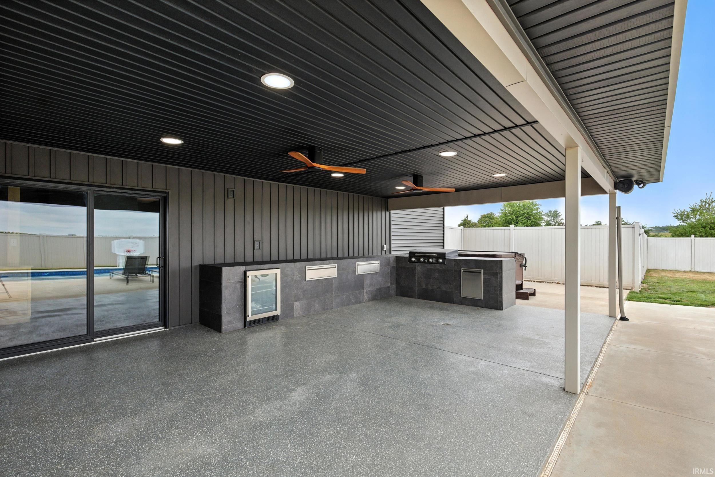 Photo 33 of 6511 W Cromwell Road