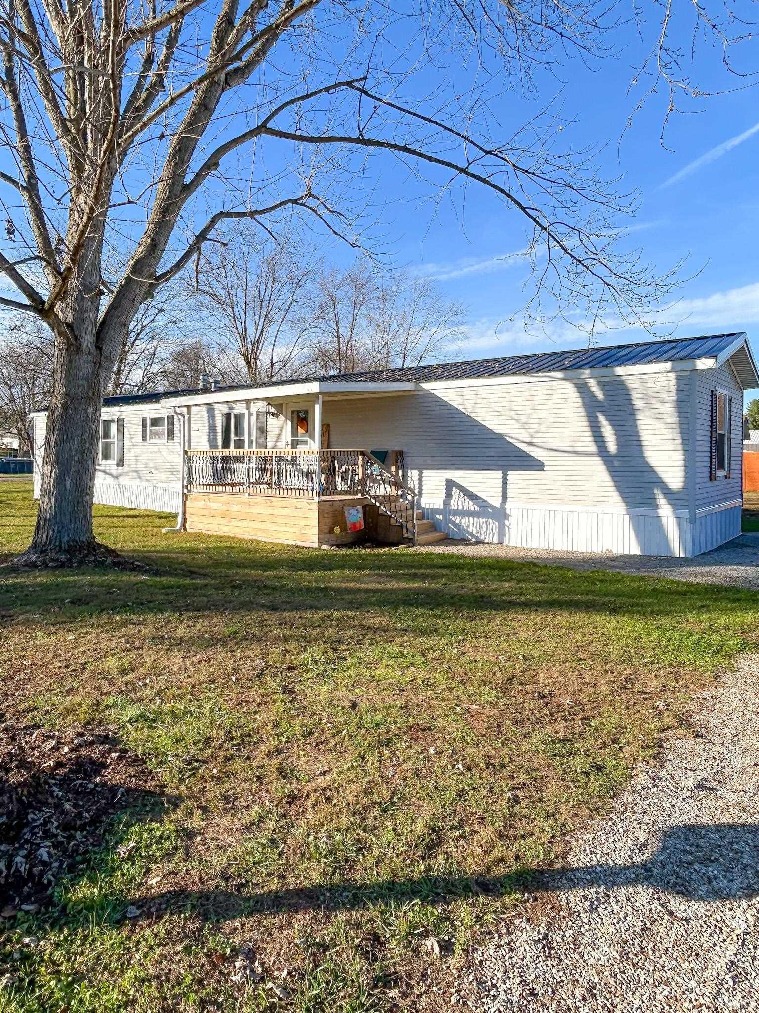 Homes for sale in Worthington, IN | 374 Worthington St, Worthington, IN 47471 | MLS# 202547142