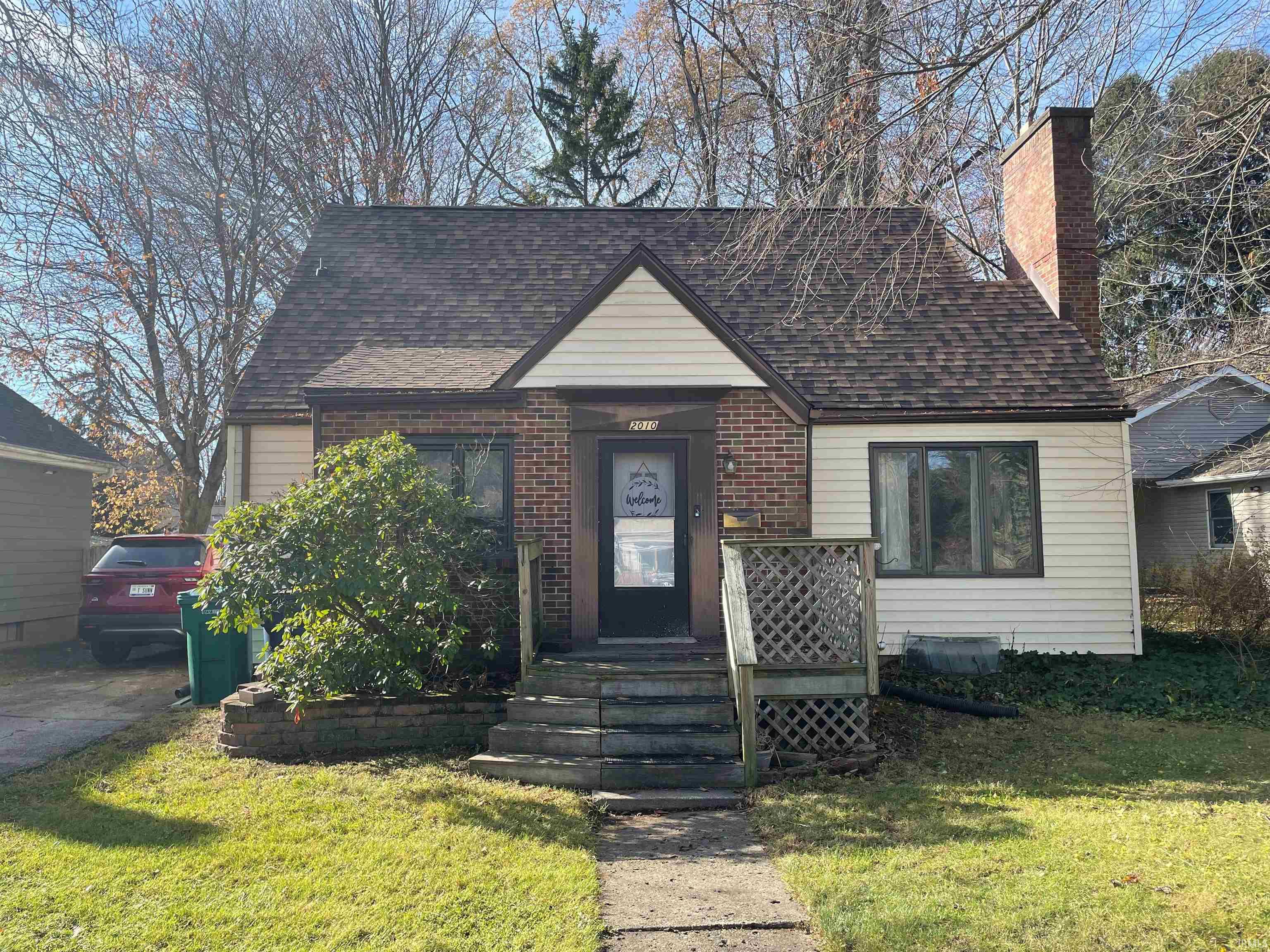 Homes for sale in La Porte, IN | 2010 Monroe St, La Porte, IN 46350 | MLS# 202547161