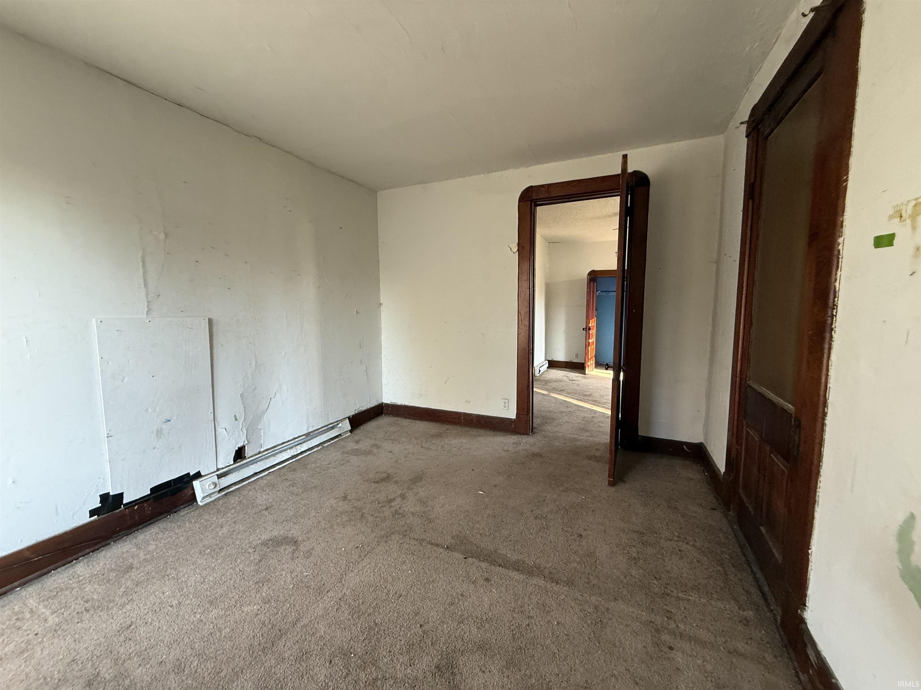 Homes for sale in Gas City, IN | 303 E South H St, Gas City, IN 46933 | MLS# 202547167