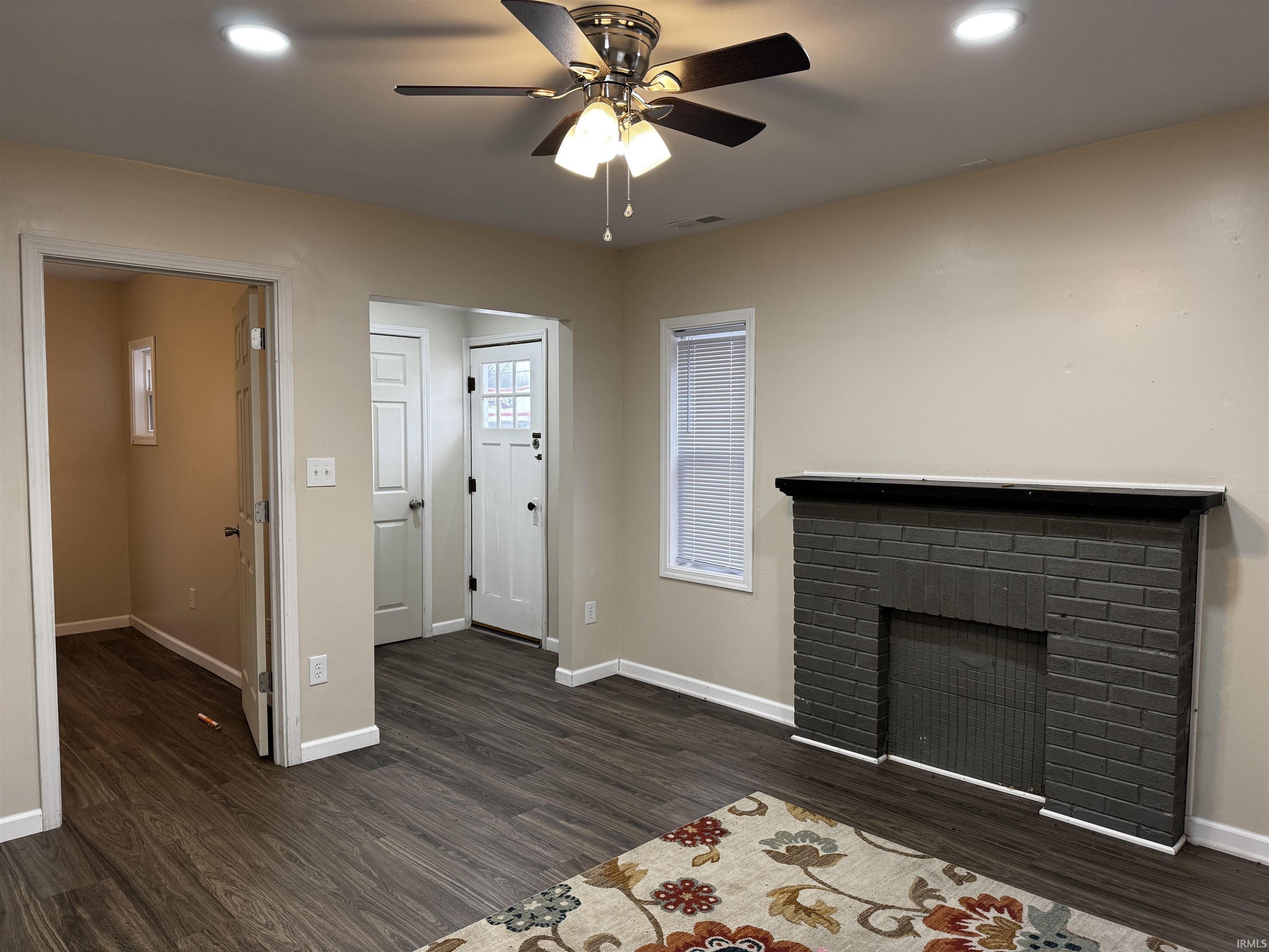 Homes for sale in Mitchell, IN | 1211 & 1209 W Main St, Mitchell, IN 47446 | MLS# 202547184