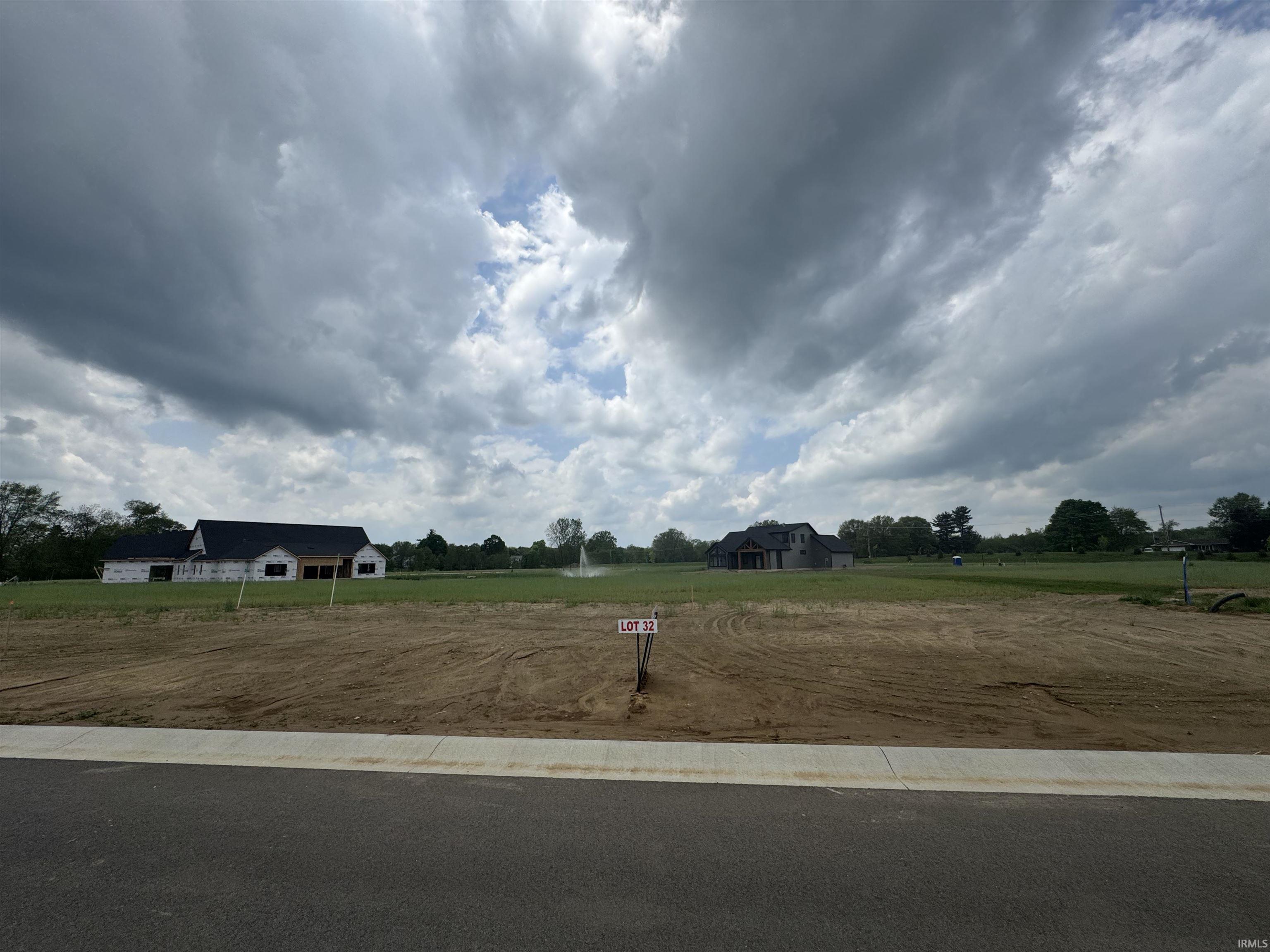 Photo 18 of 15395 Makarios Pass